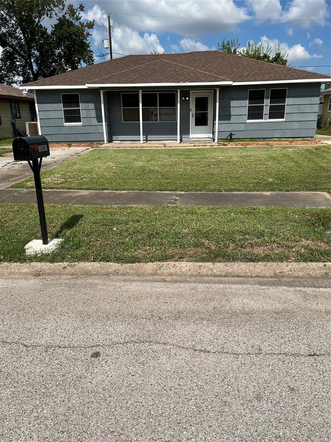 12461 Birdie Lane — photo