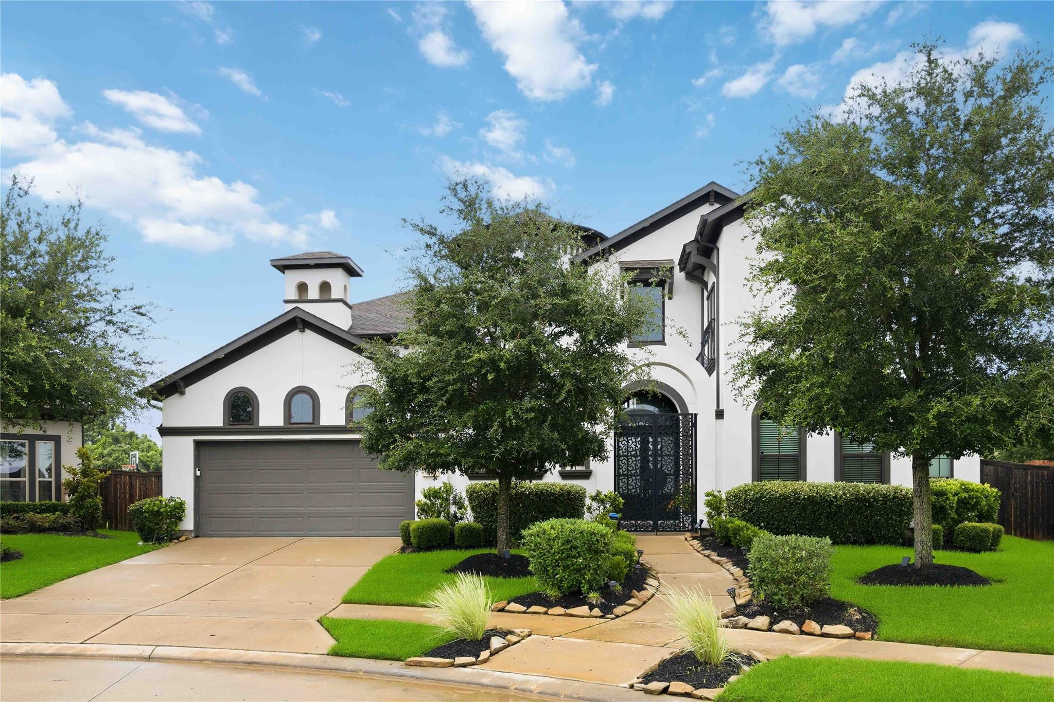 10623 Sawmill Park Drive — photo
