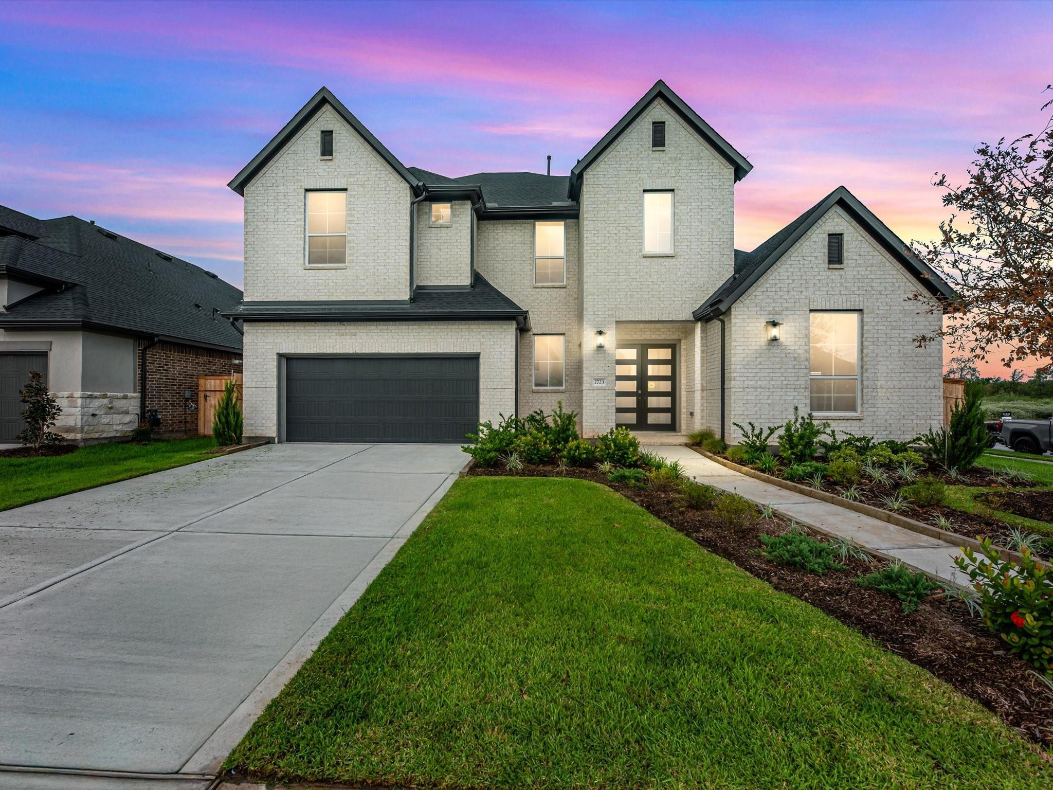2723 Crown Ridge Drive — photo
