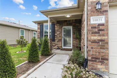 10821 Forbes Brook Drive — photo