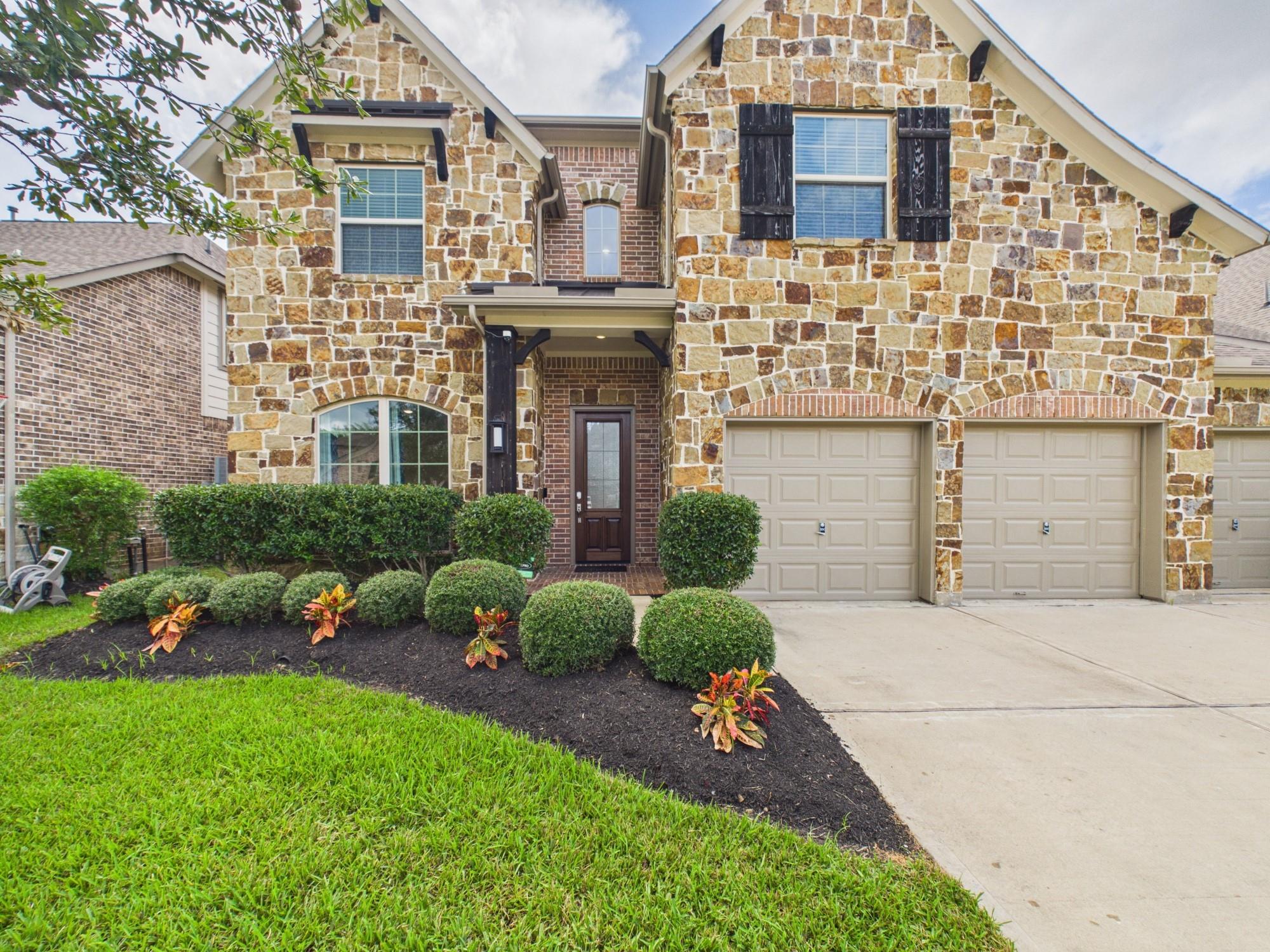 4218 Kestrel Ridge Court — photo
