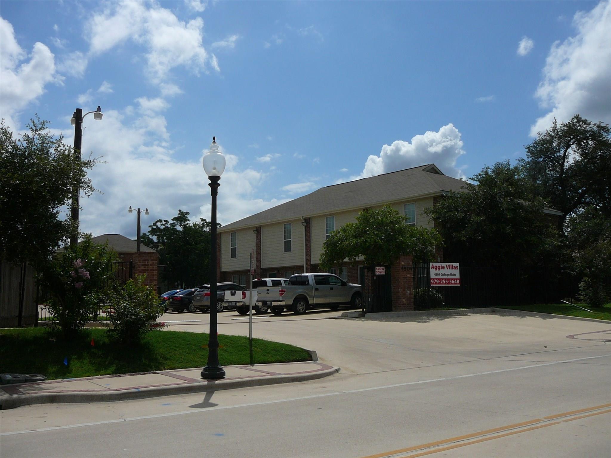 4504 College Main Street #521 — photo