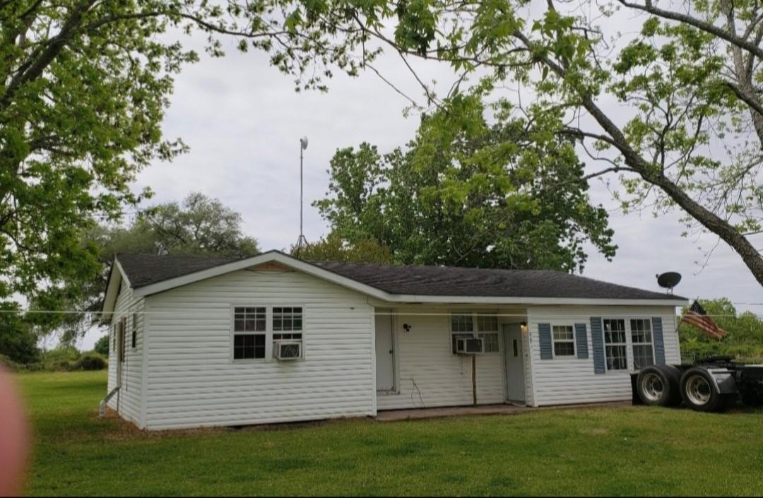 885 Bullock Road — photo