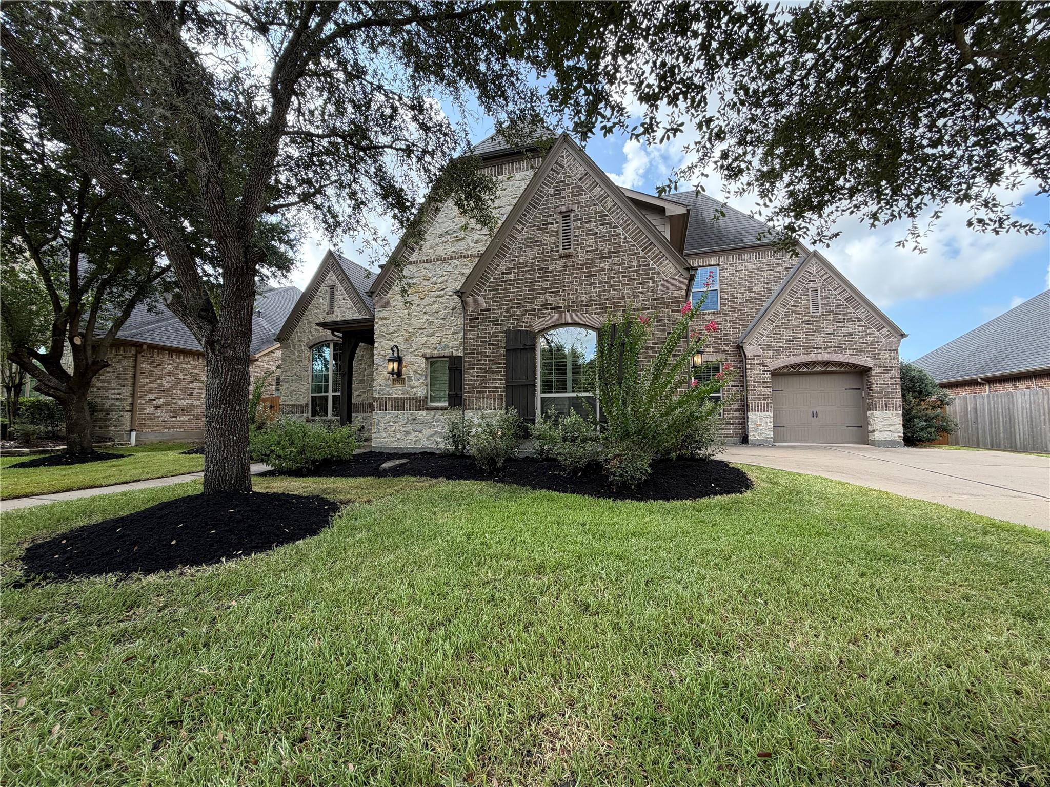 27911 Warren Park Drive — photo
