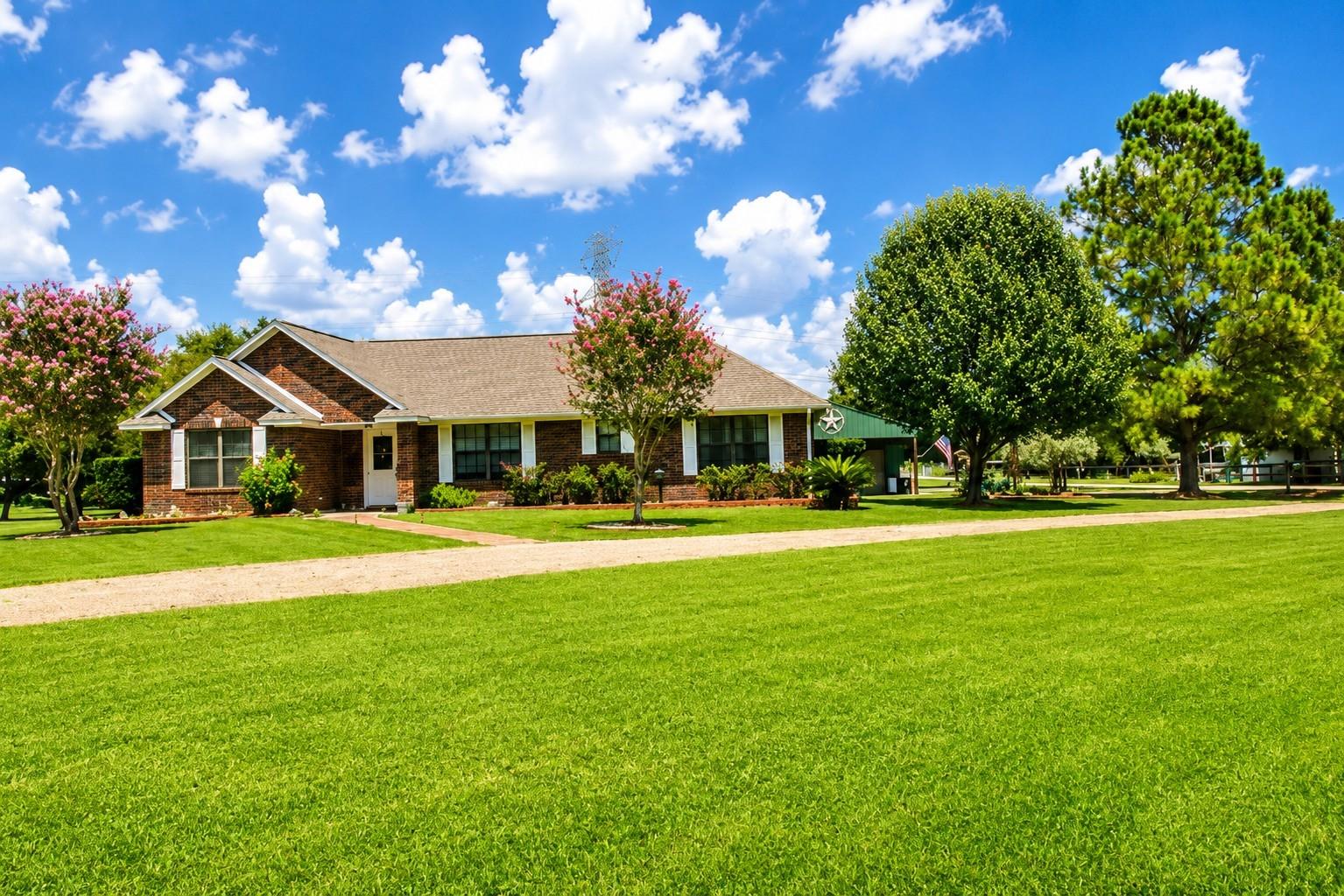 1643 County Road 540 — photo