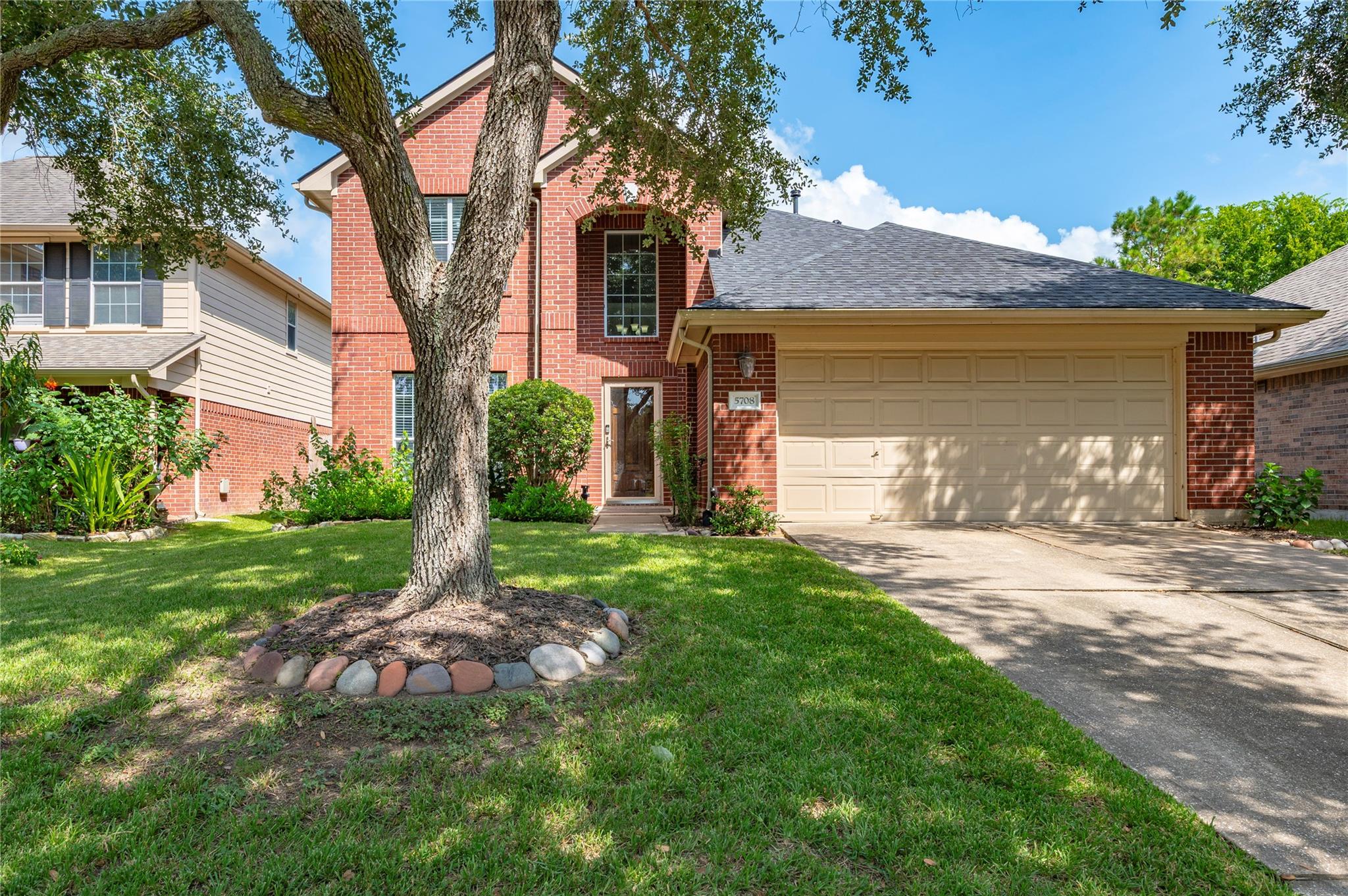 5708 Montclair Hill Lane — photo
