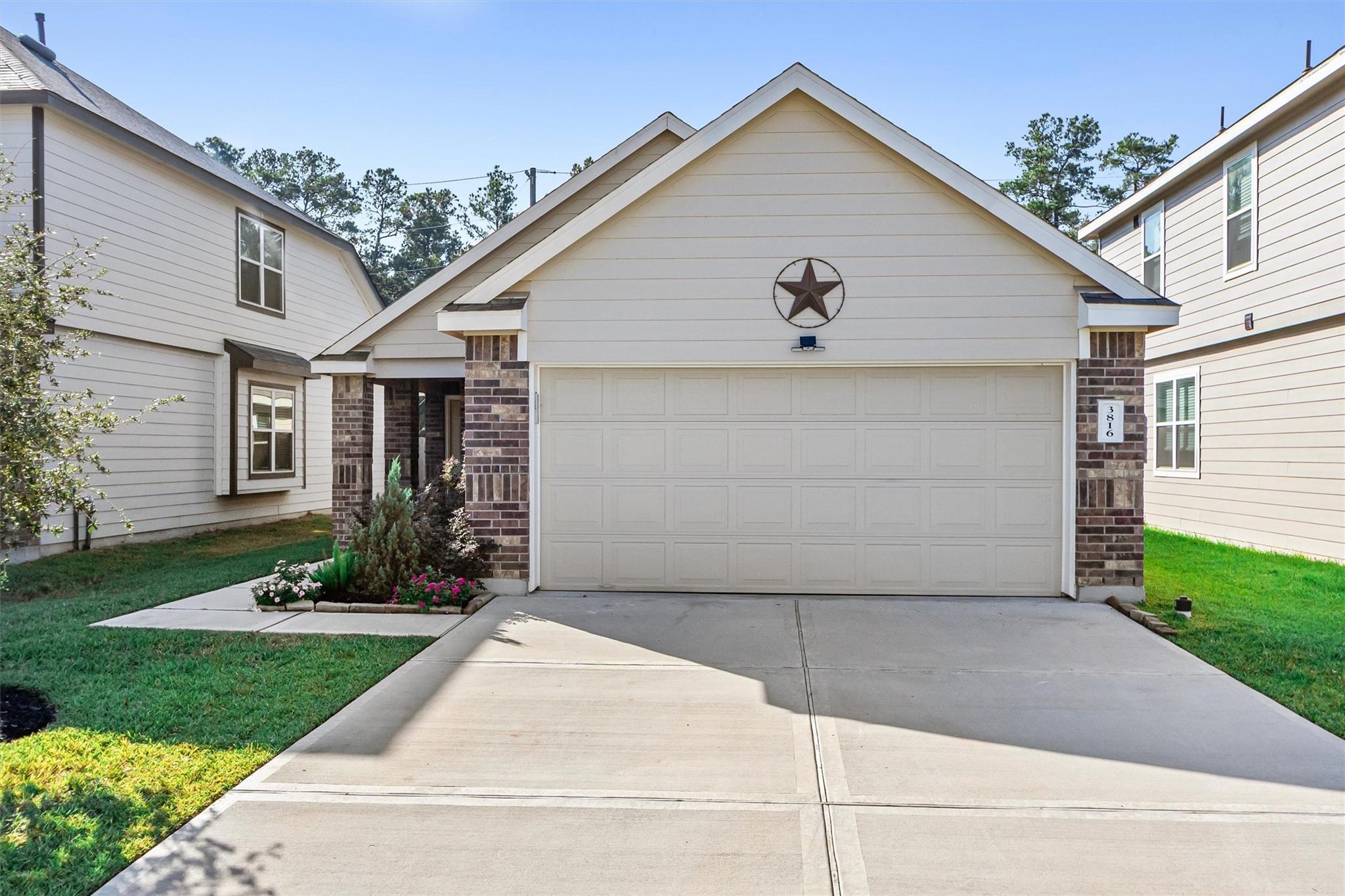 3816 Dyl Smitty Drive — photo
