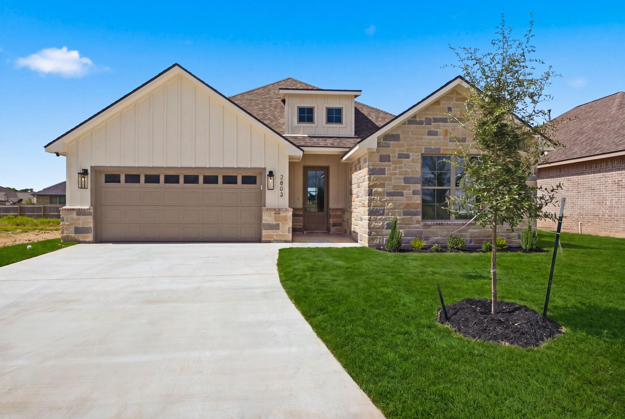2803 Captain Drive — photo