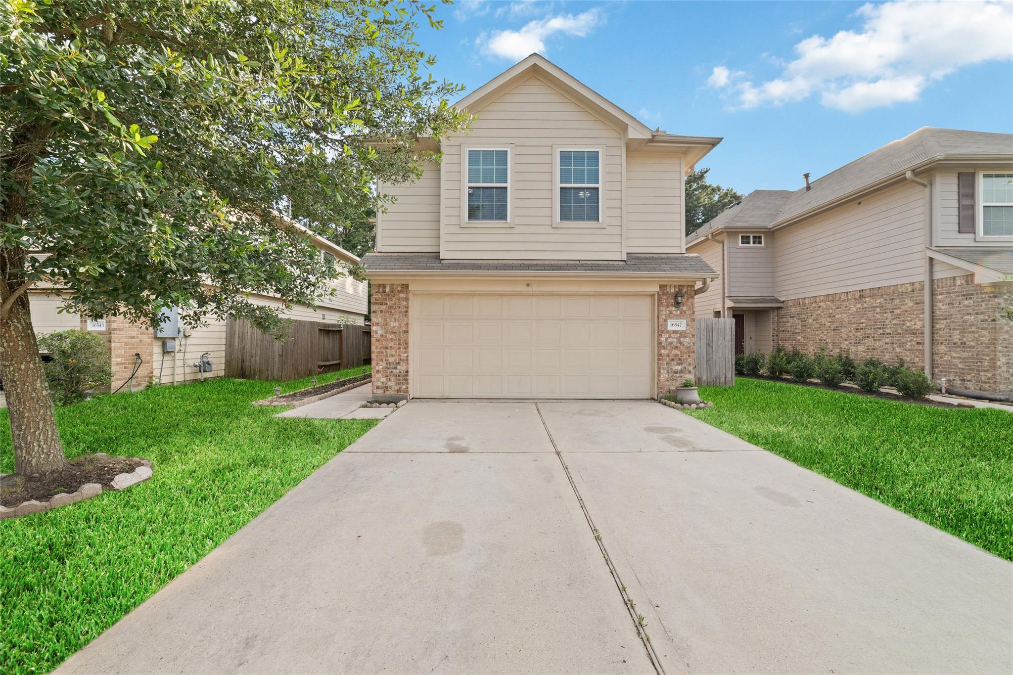 16547 Mablethorpe Lane — photo
