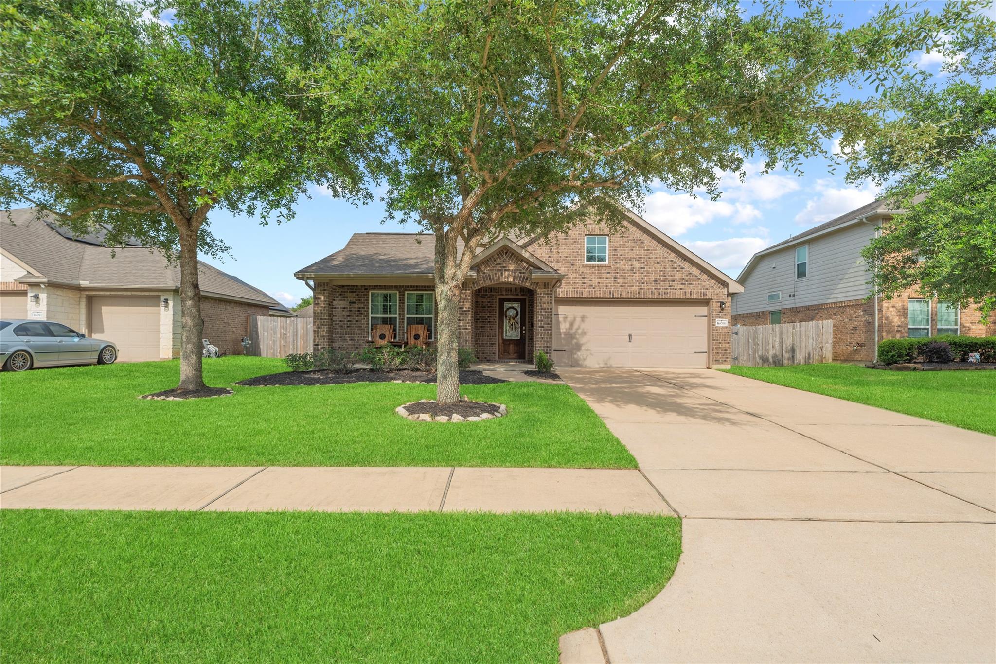 16014 Mark Crest Drive — photo