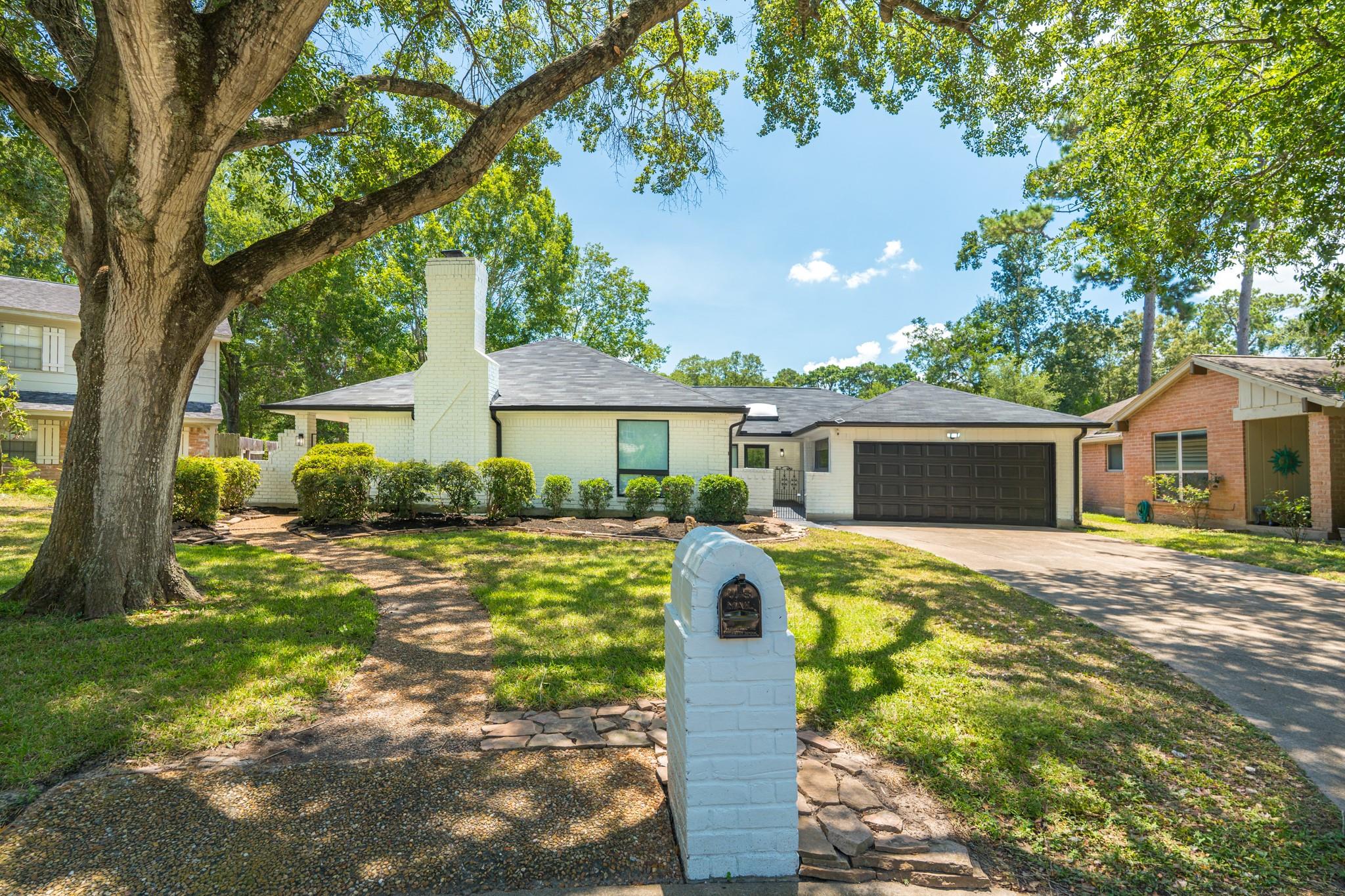 14611 Moss Creek Lane — photo