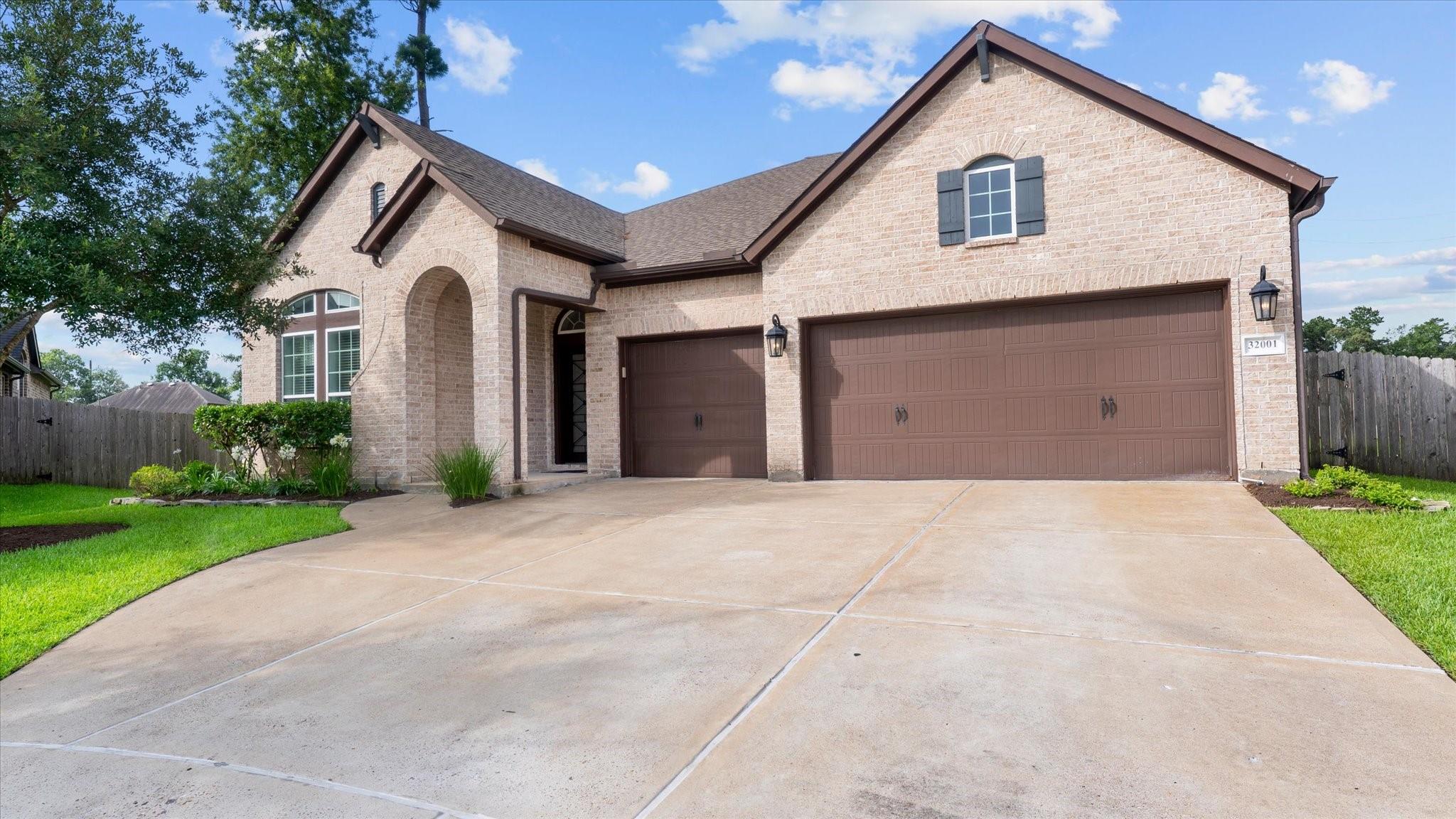 32001 Birch Briar Court — photo