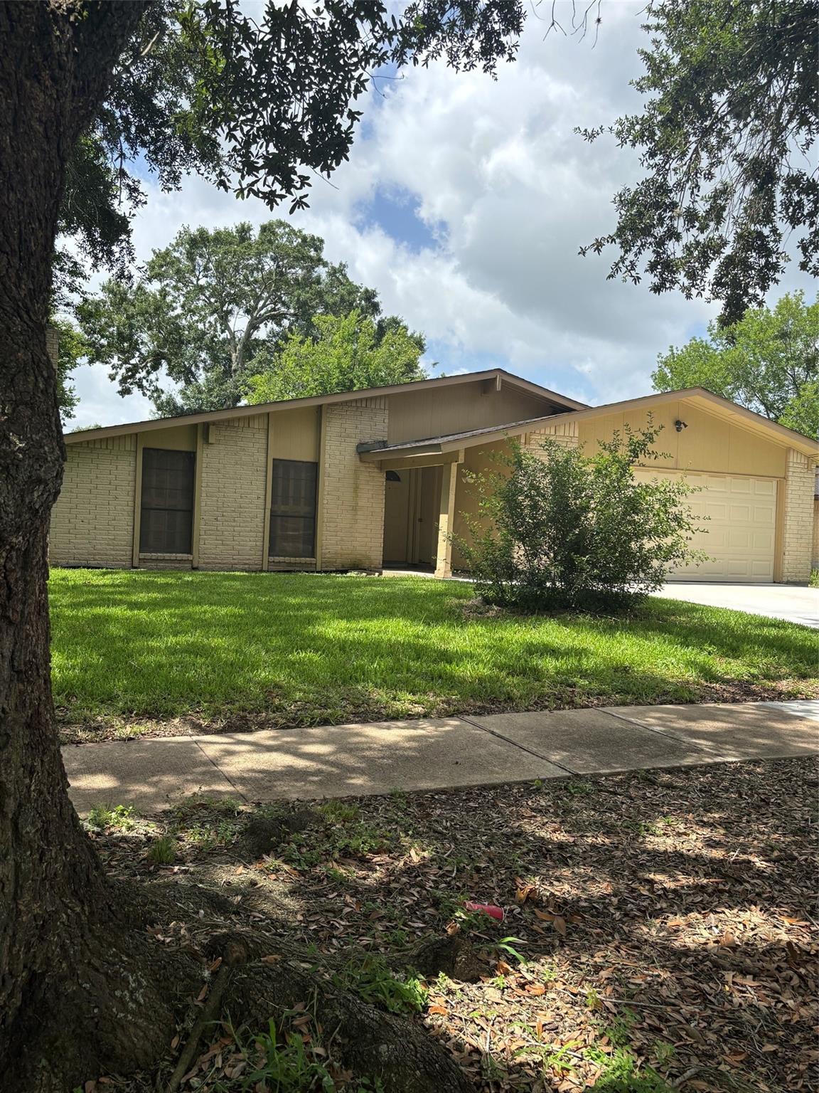 2843 Quiet Bend Drive — photo