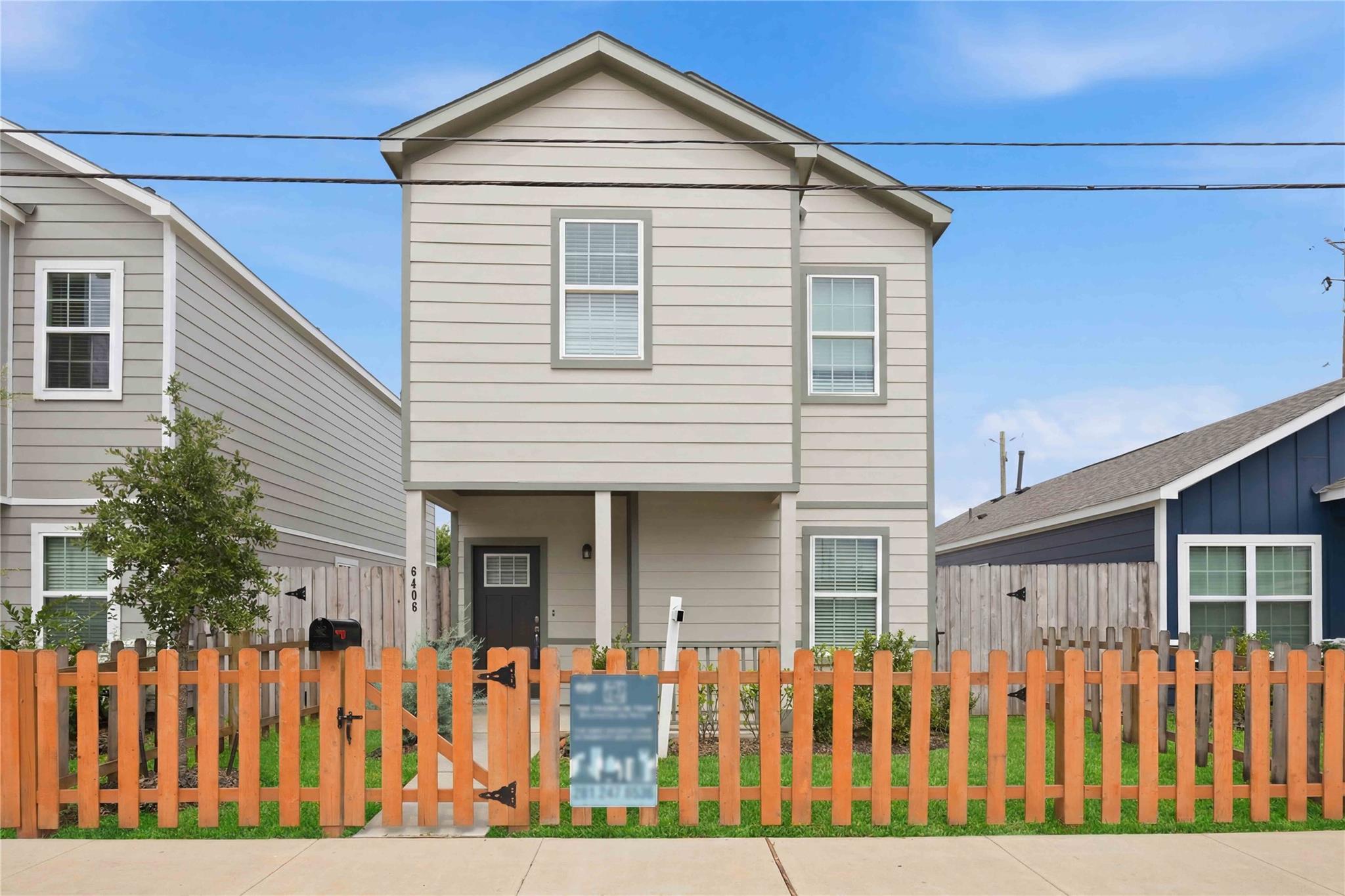 6406 Calhoun Road — photo