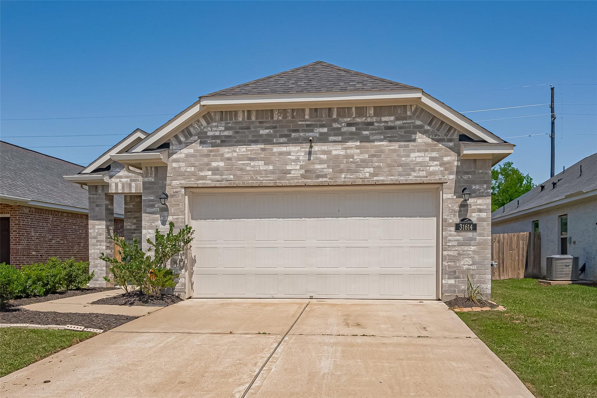 31614 Heguy Pass — photo