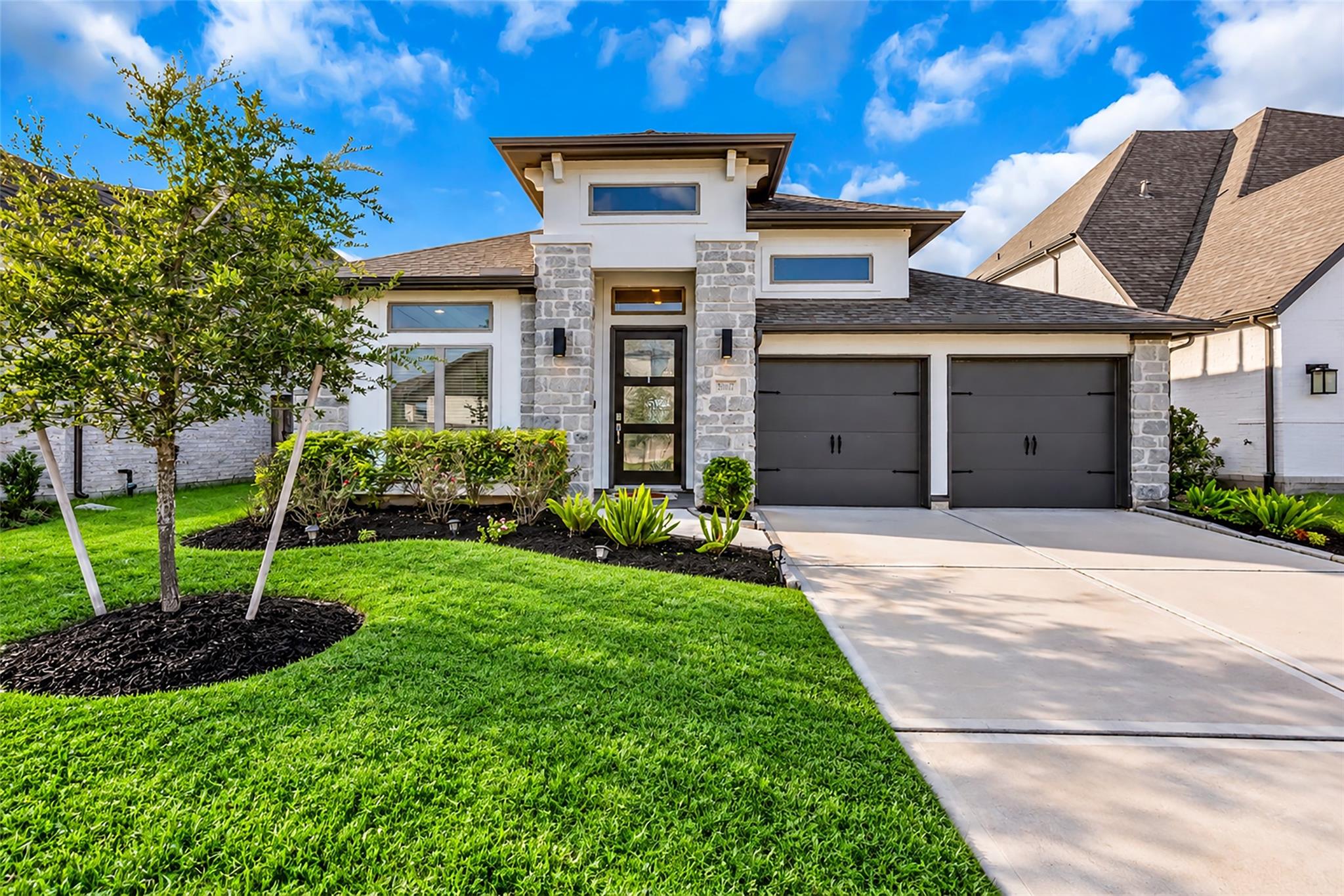 30047 Gold Finch Place — photo