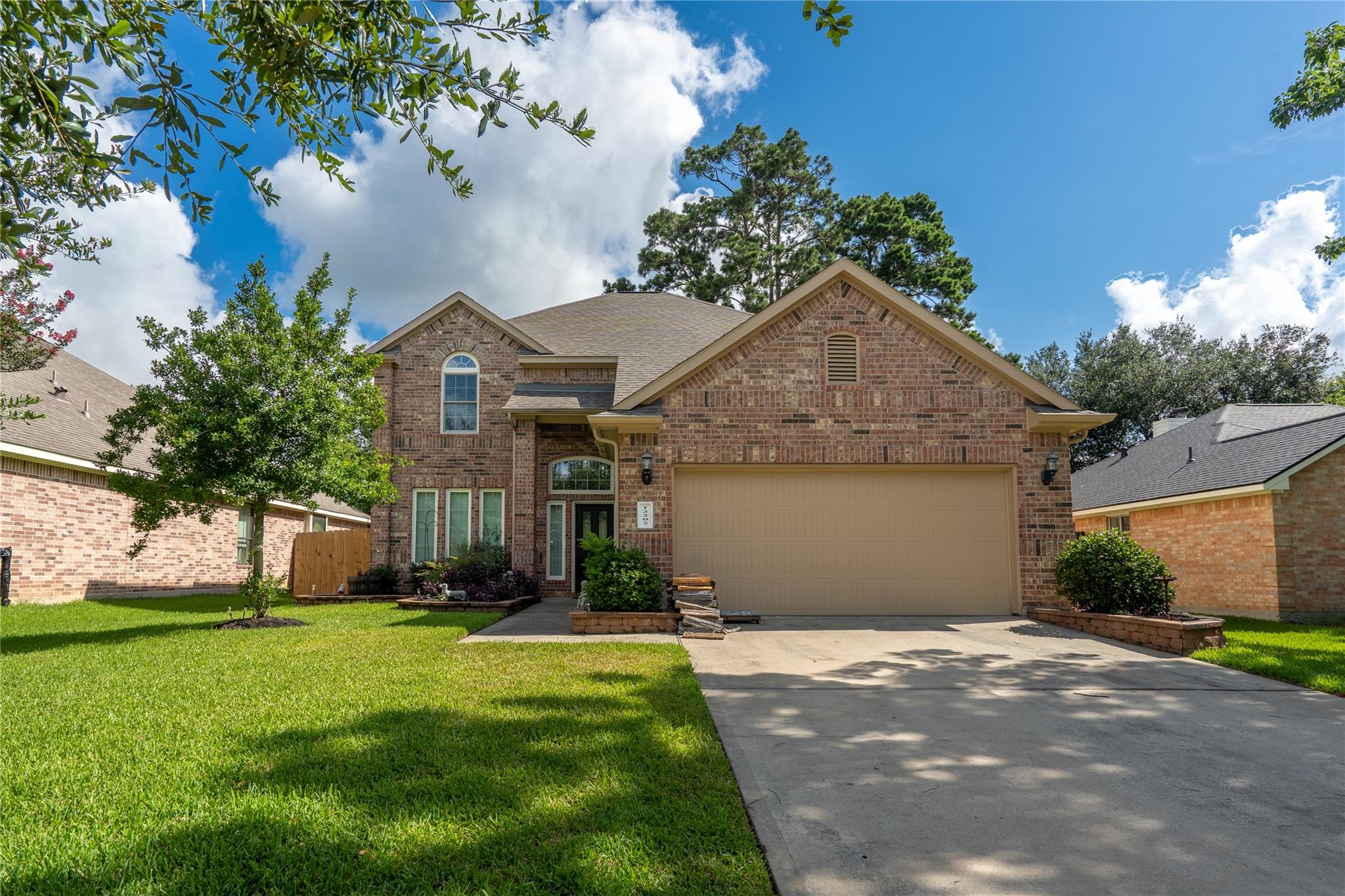 12202 Brightwood Drive — photo