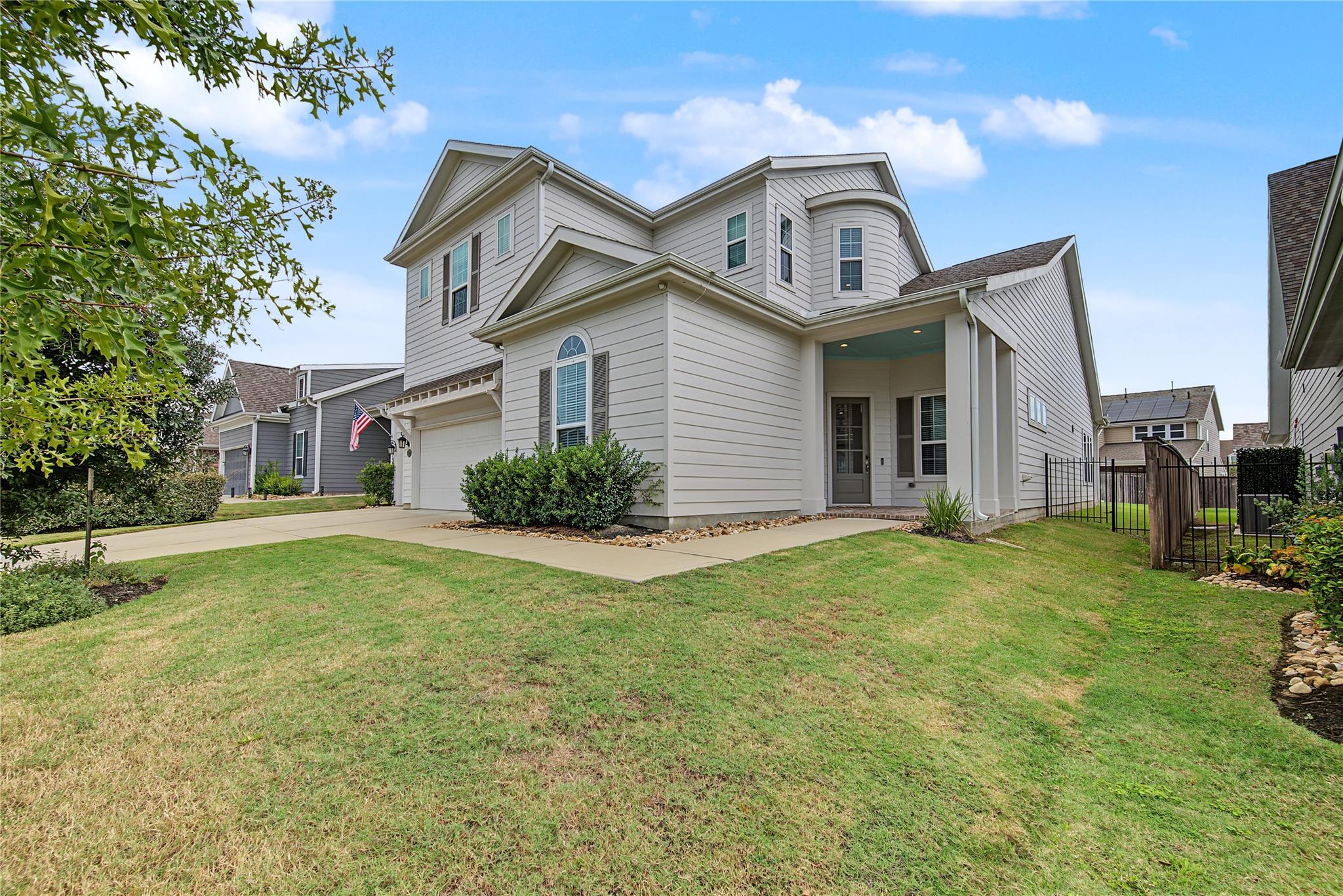 2352 Goldenglade Drive — photo