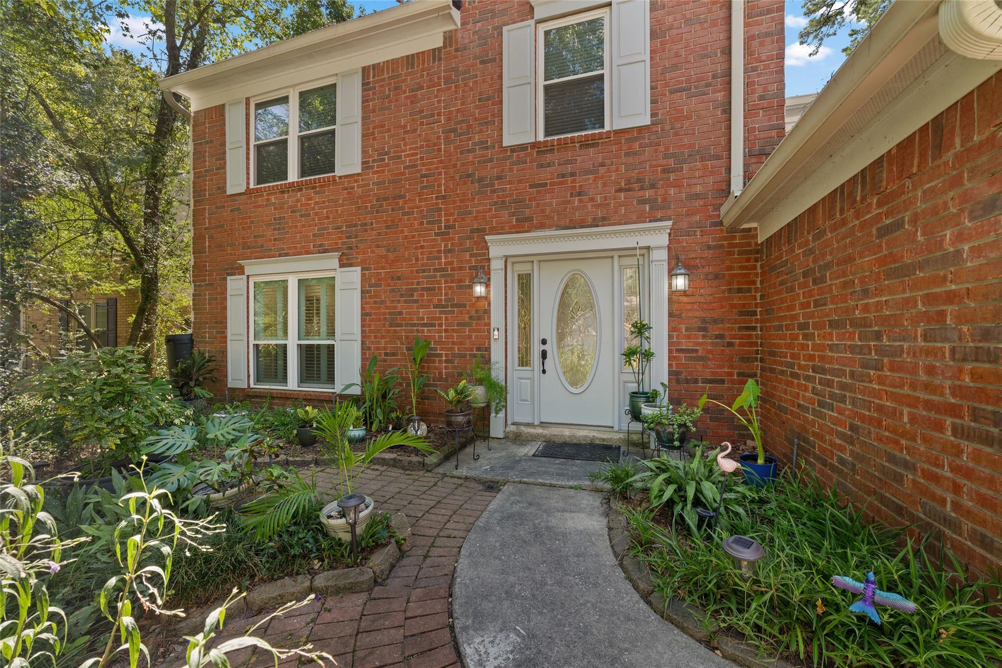 218 E Rainbow Ridge Circle, The Woodlands, TX 77381 — photo 2