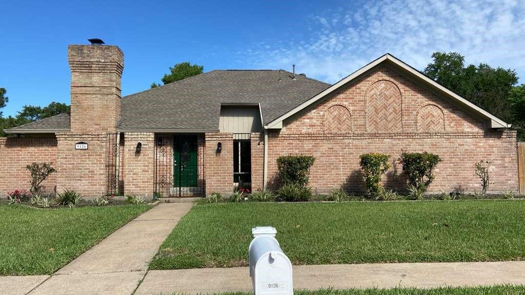 9126 Devoncroft Drive — photo