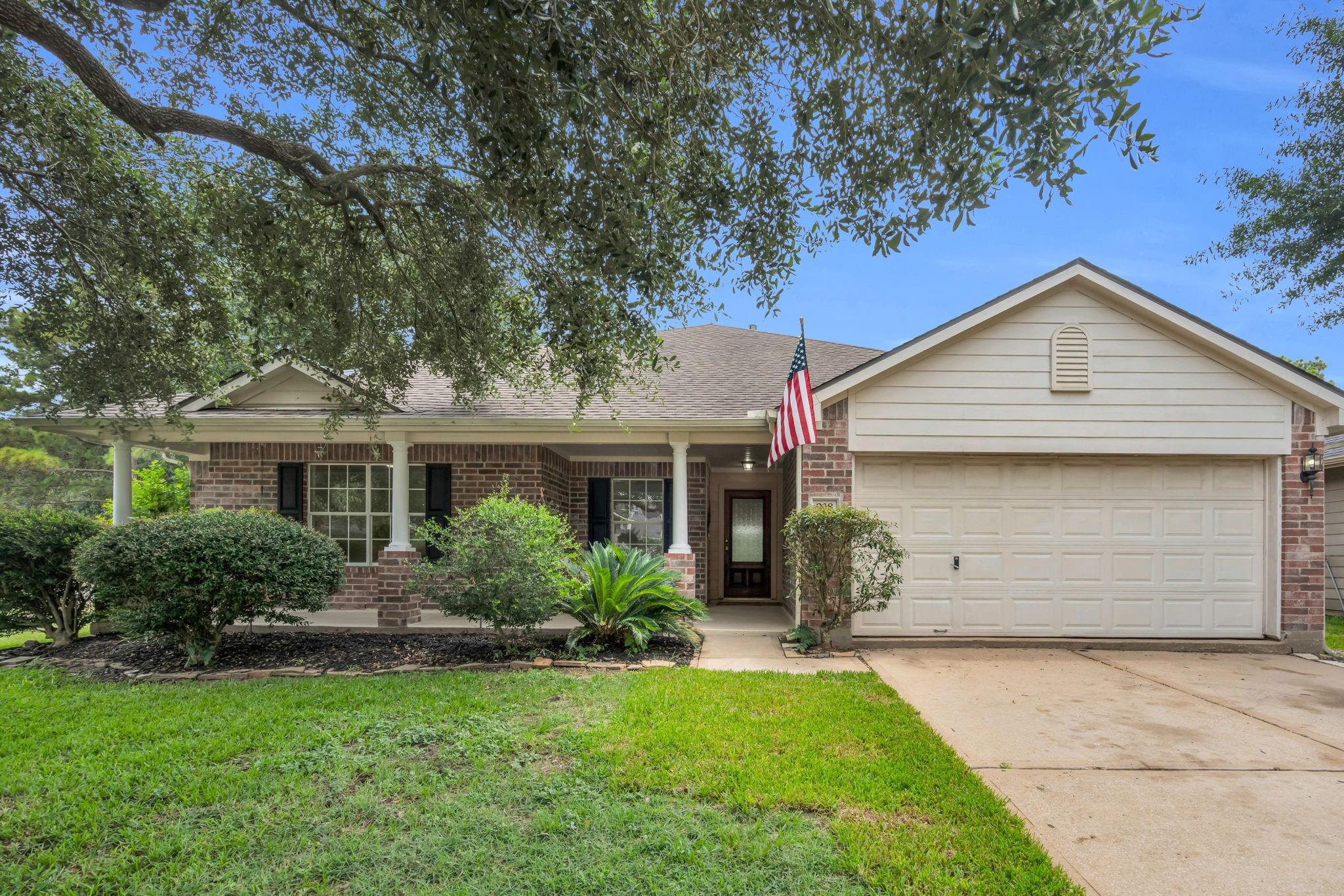 908 Victoria Lakes Drive — photo