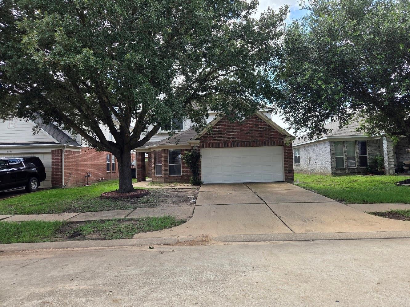 5527 Darby Square Trail — photo