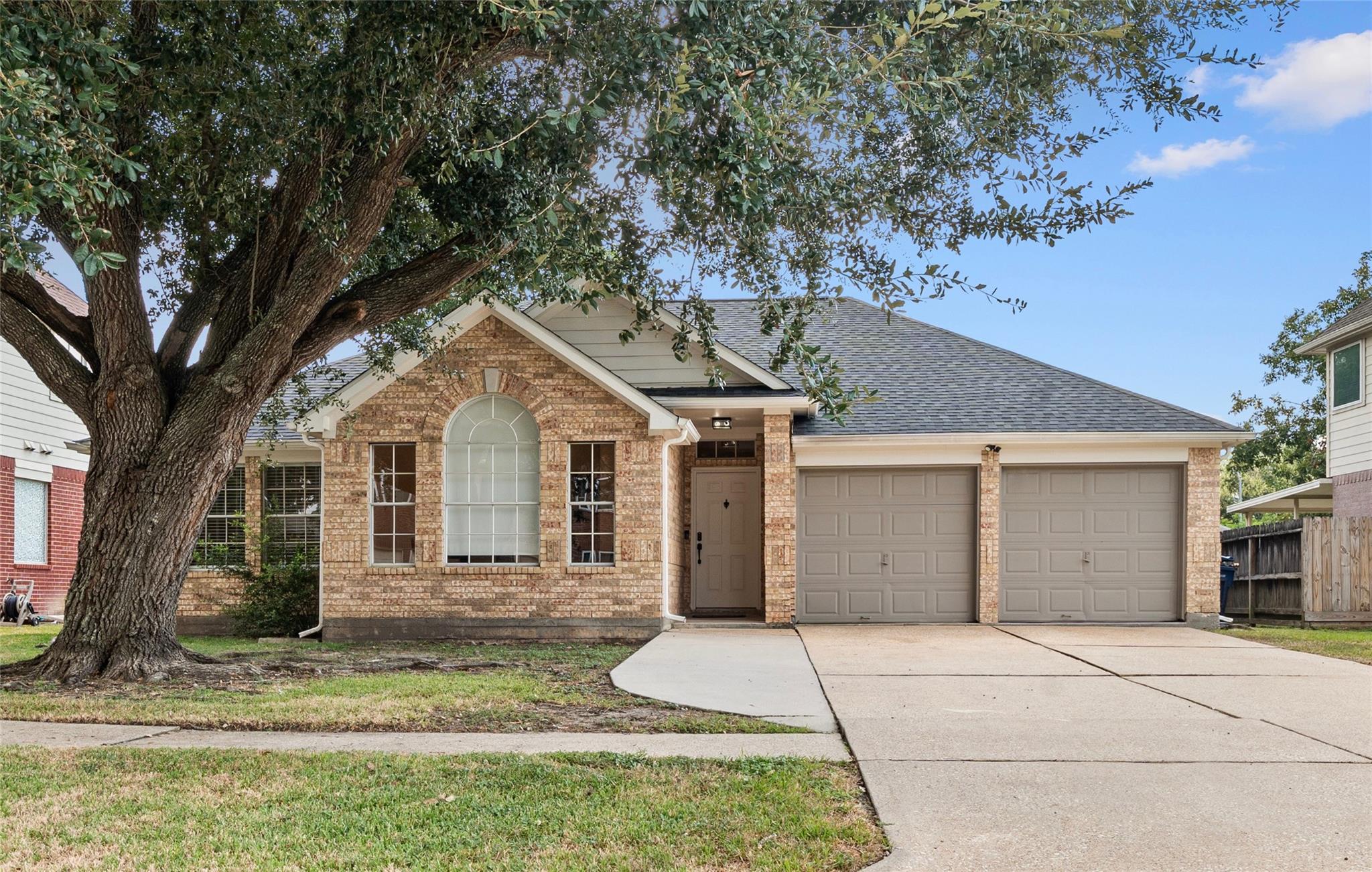 7822 Bighorn Street — photo