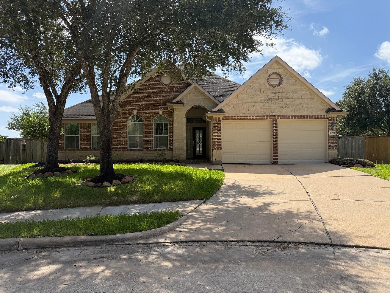 21003 Prairie Green Court — photo