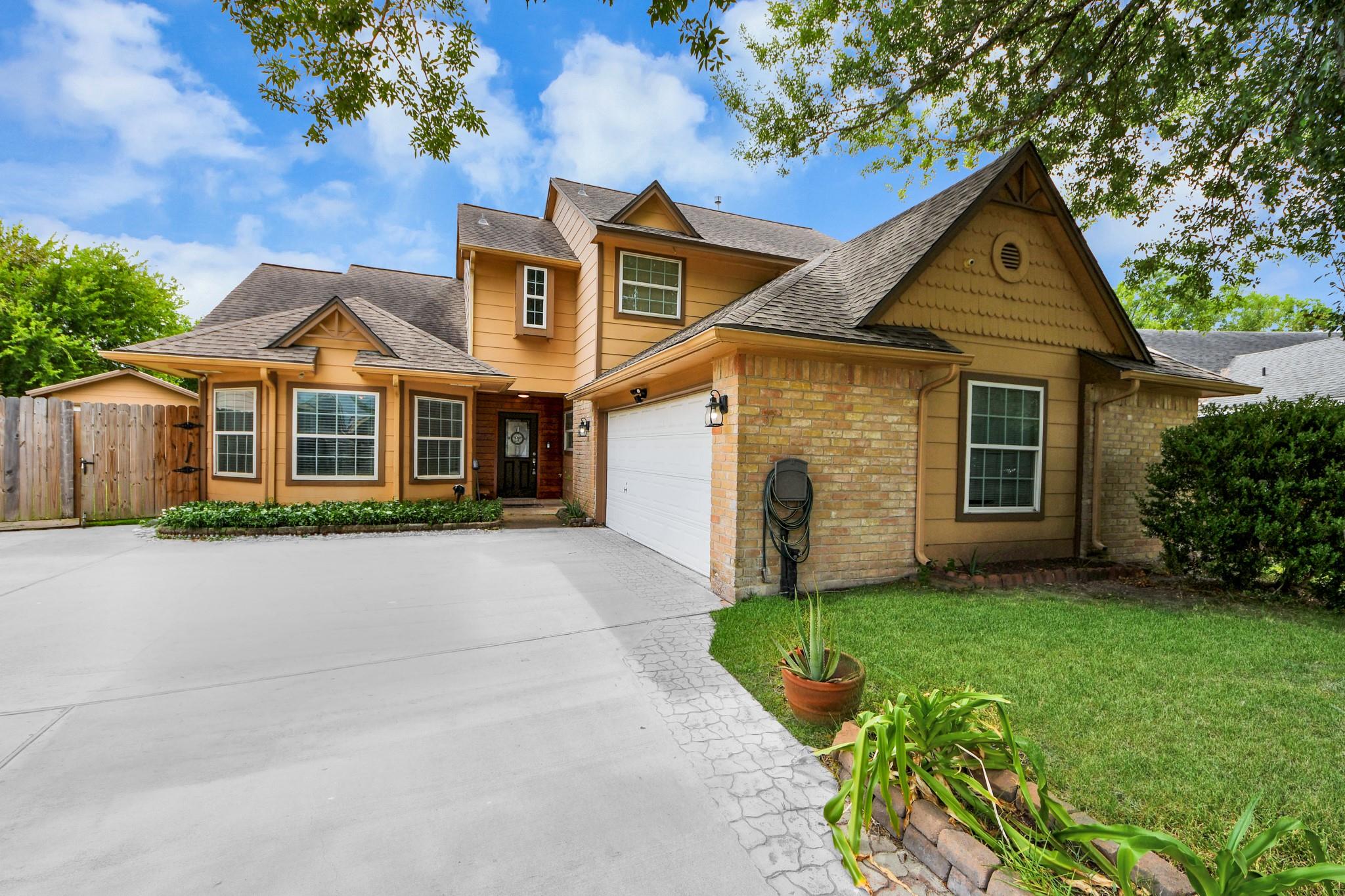 12303 Gambit Dr — photo