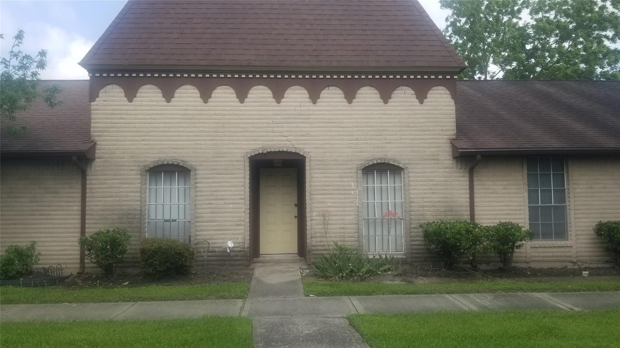 7267 Cook Road — photo
