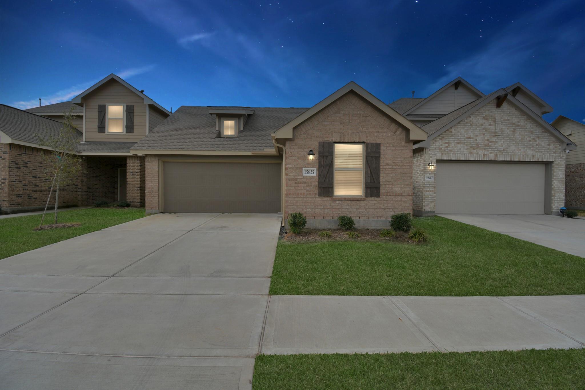 15826 Menlow Bend Drive — photo