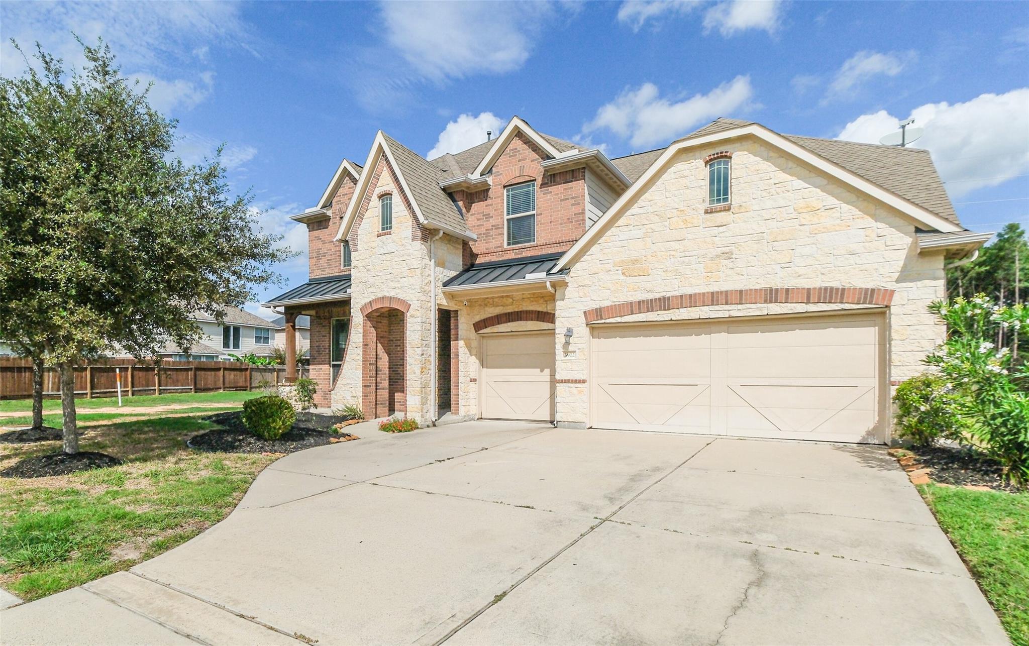 5922 Northcrest Village Way — photo