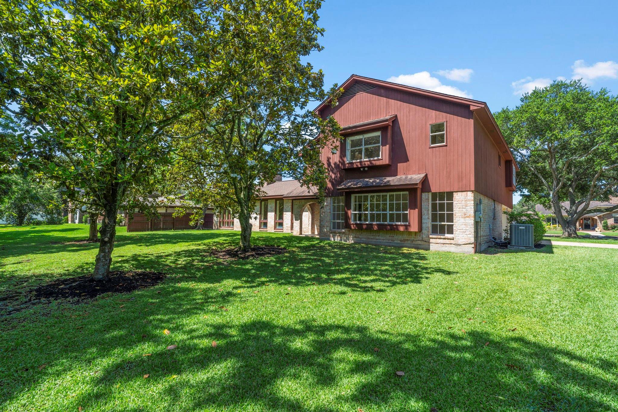 2011 Briar Lane — photo