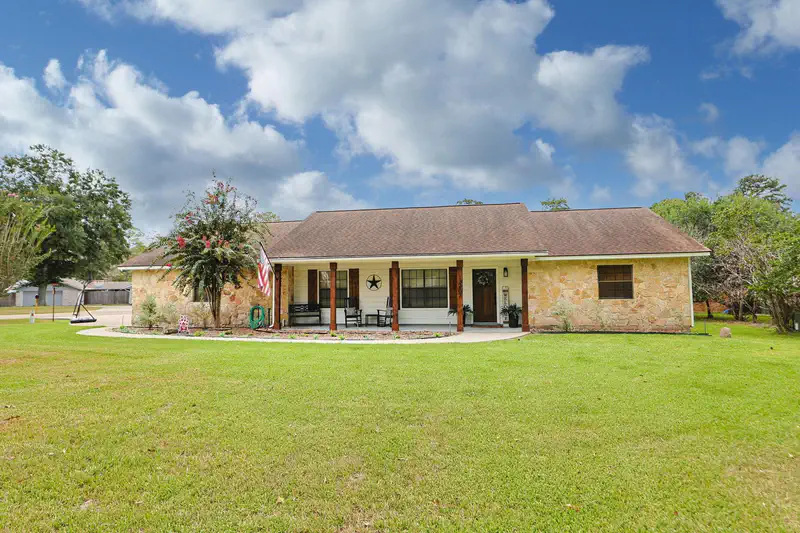 1207 Gail Drive — photo