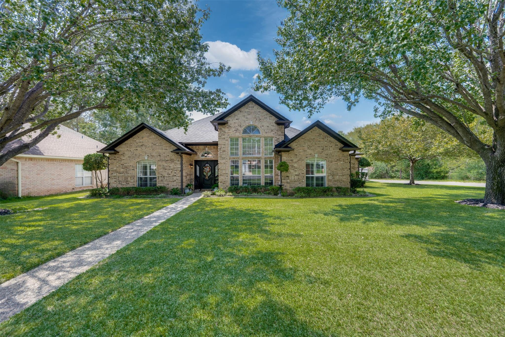 1318 Spring Branch Drive — photo