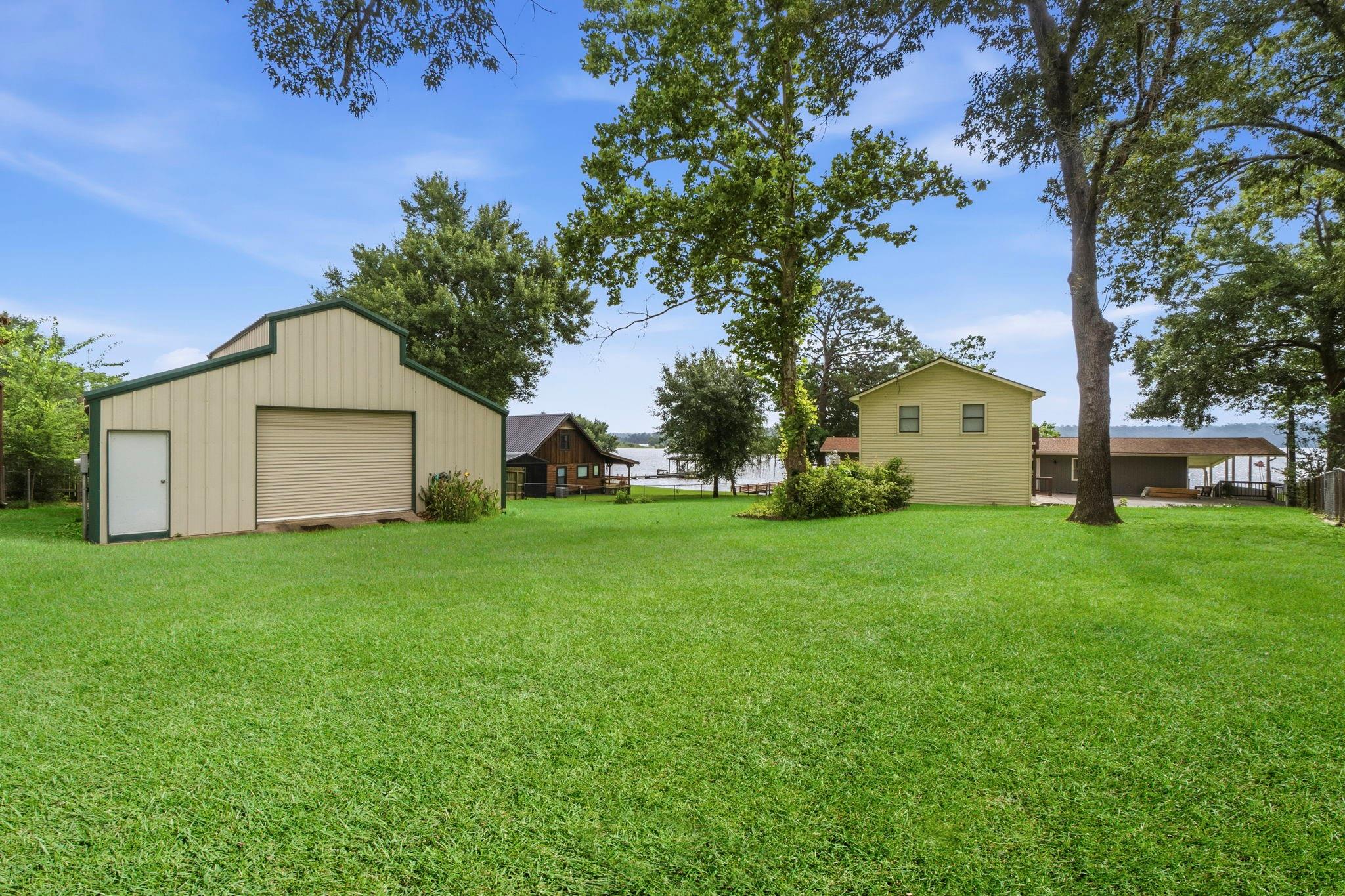 453 Sandy Lane, Onalaska, TX 77360 — photo 2