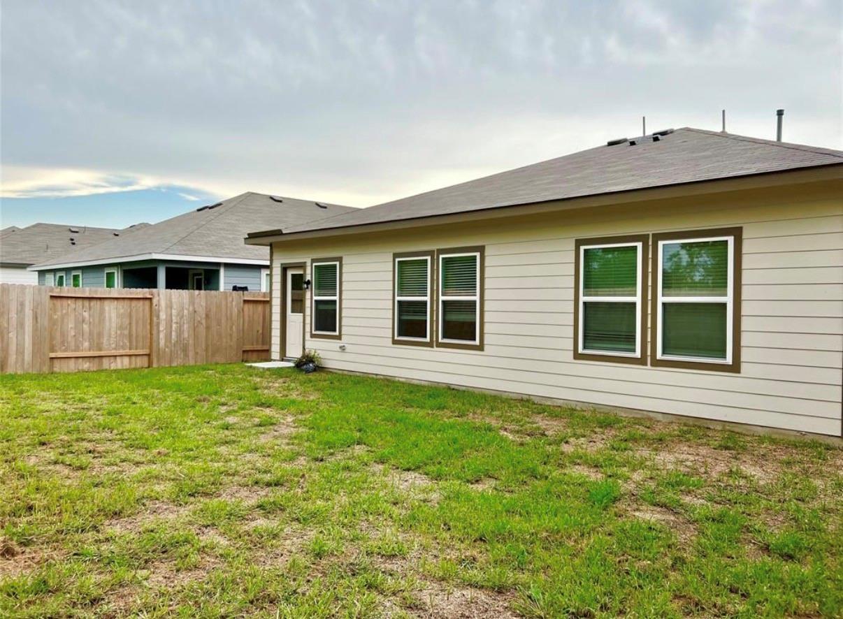812 Westpointe Drive — photo