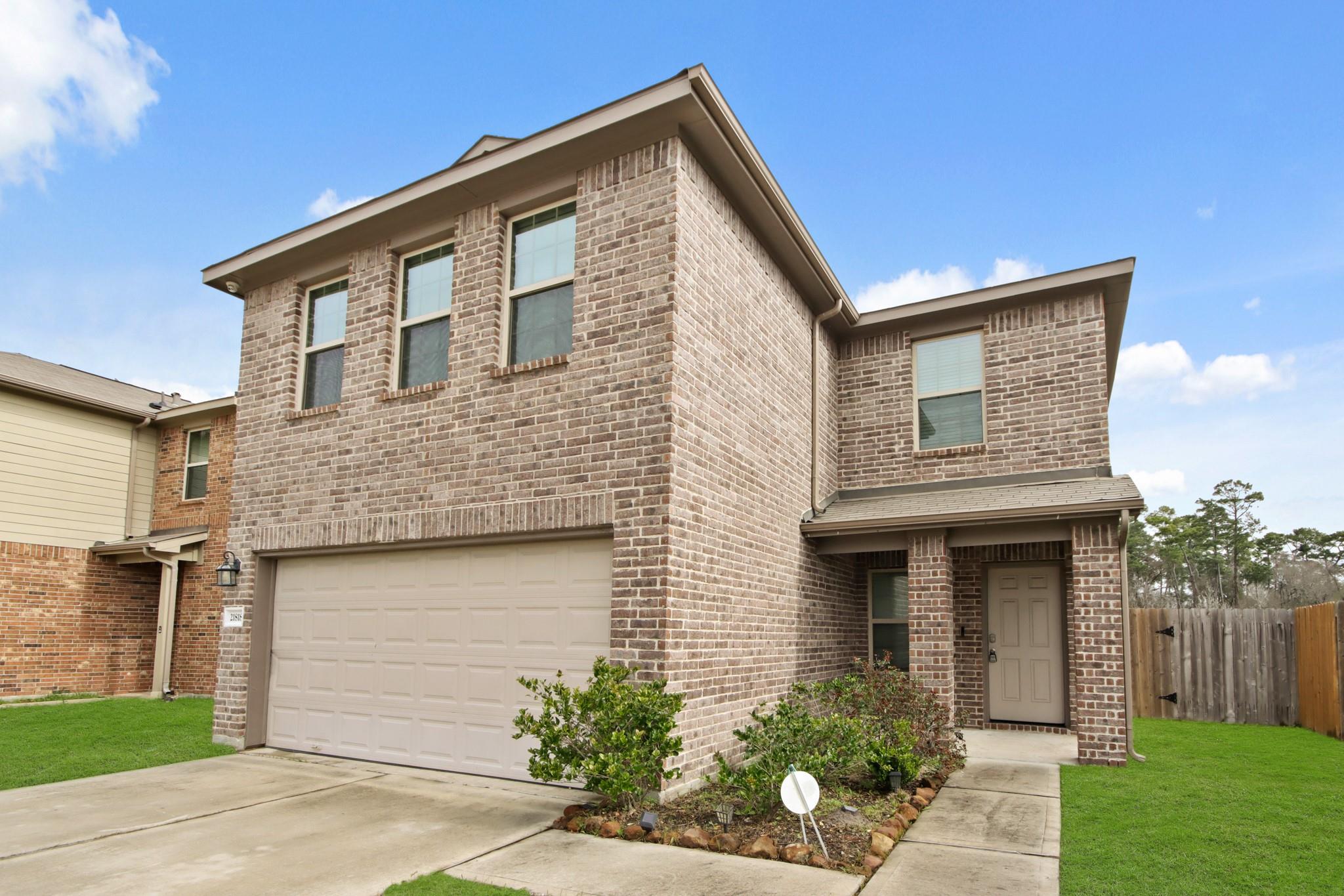 21818 Red Arbor Drive — photo