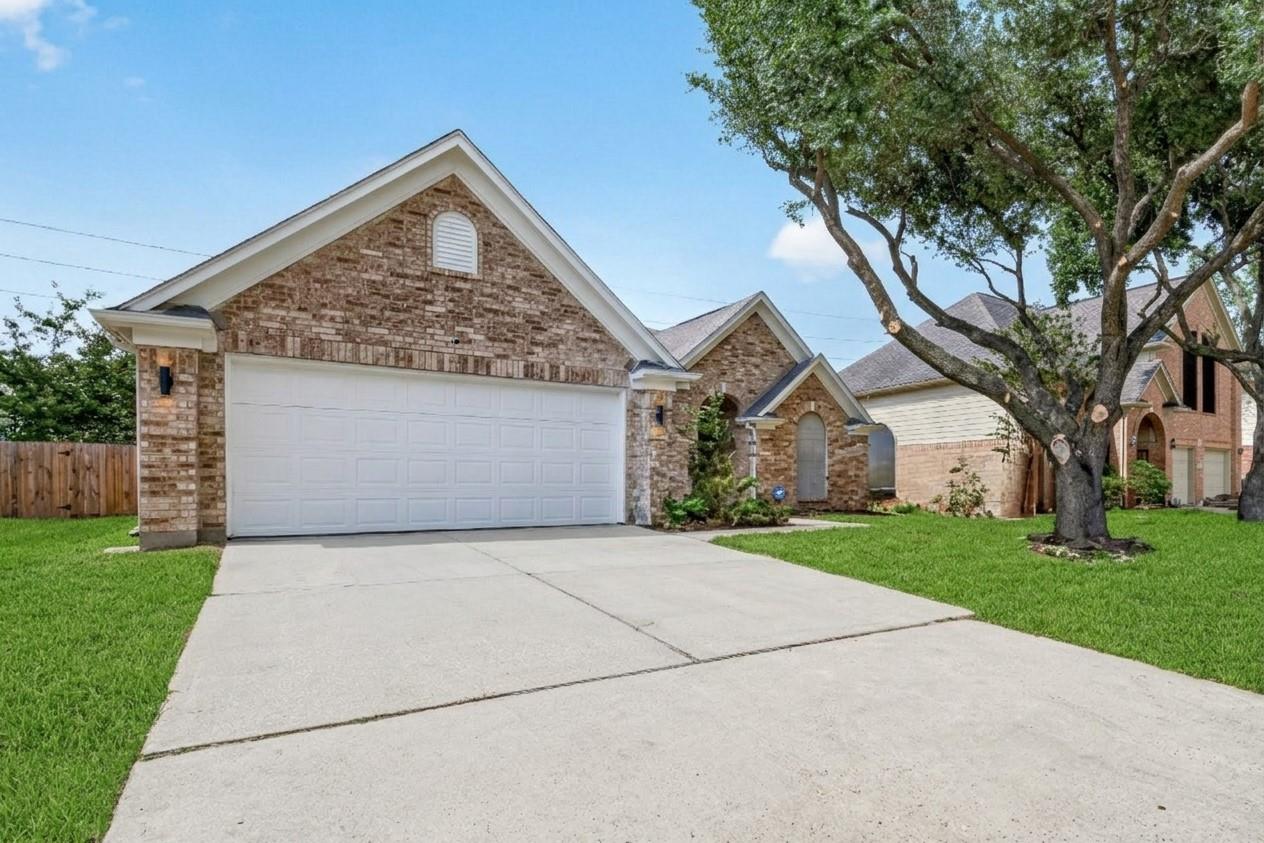12423 May Laurel Drive — photo