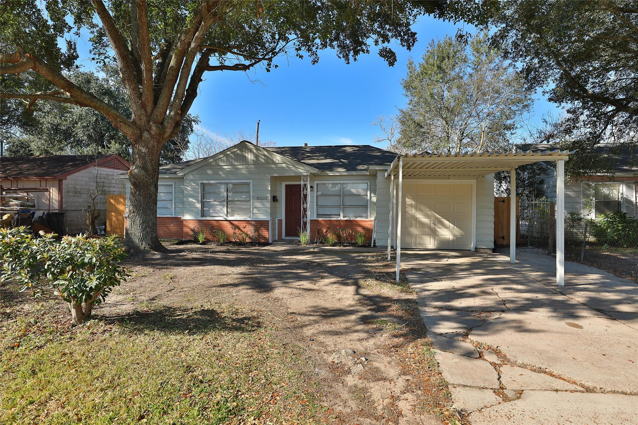 10322 Cathedral Drive — photo