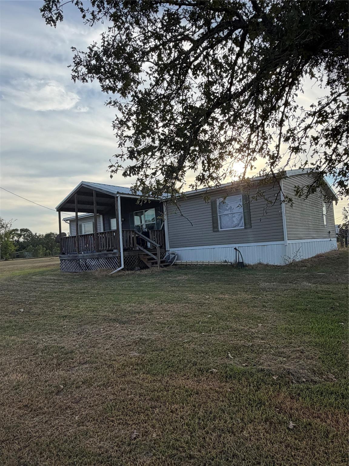 7 Kathy Lane — photo