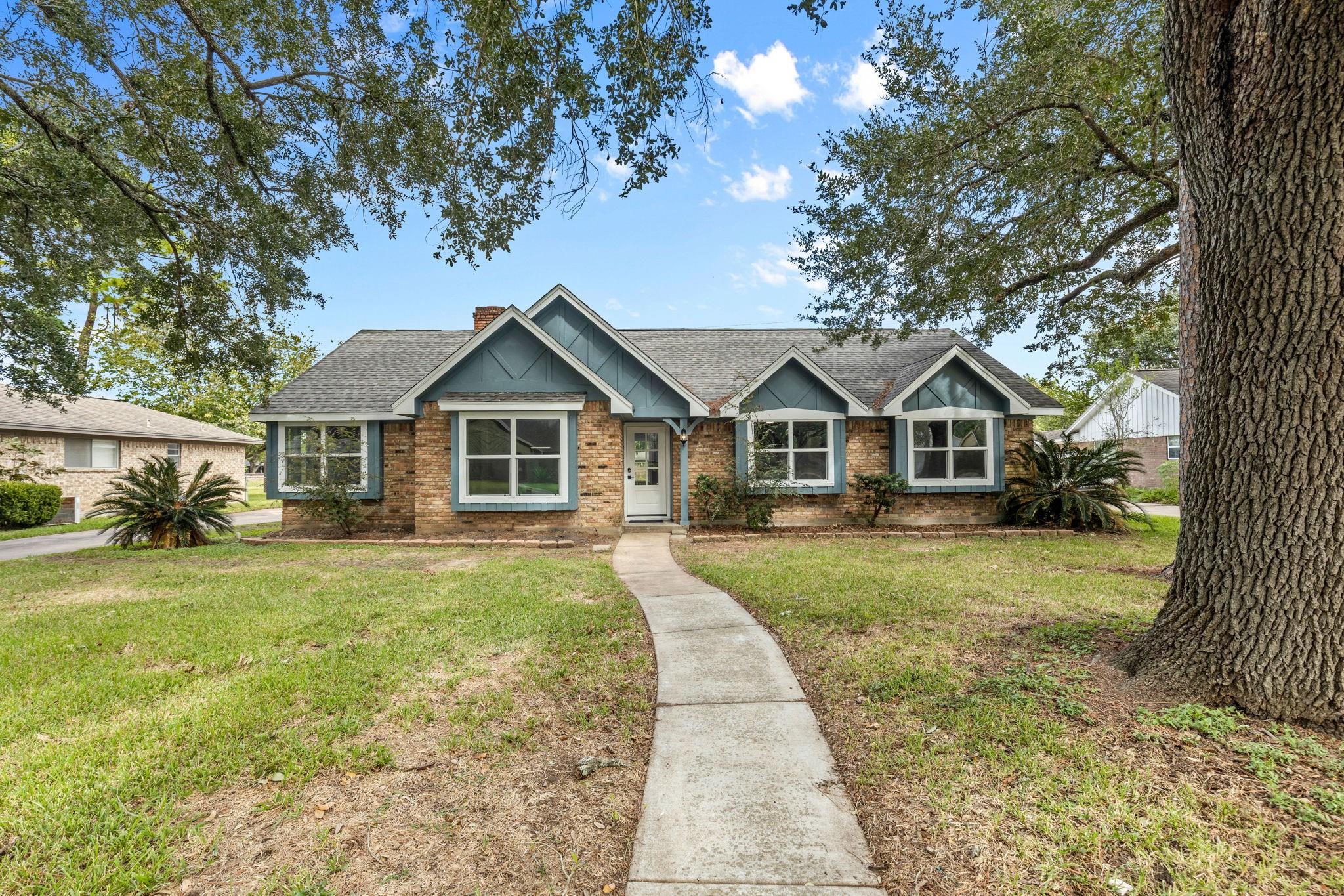 1805 Laurel Oaks Drive — photo
