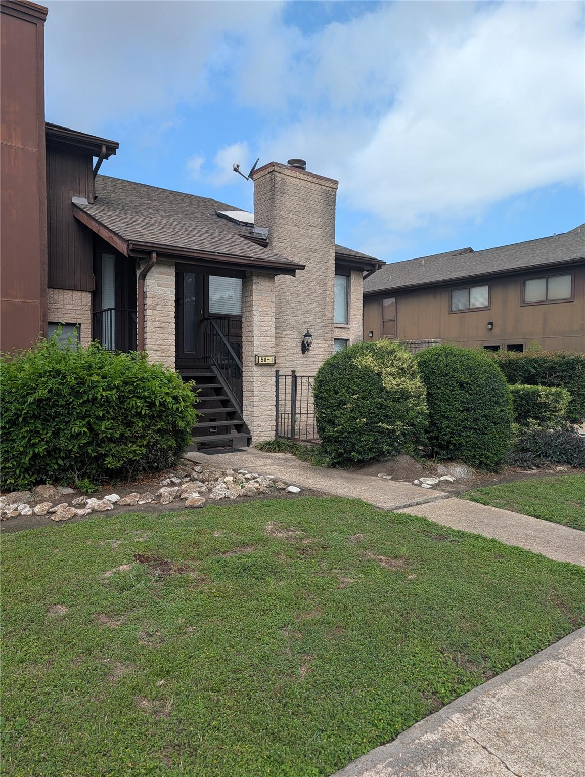 58 Evanston Street #1 — photo