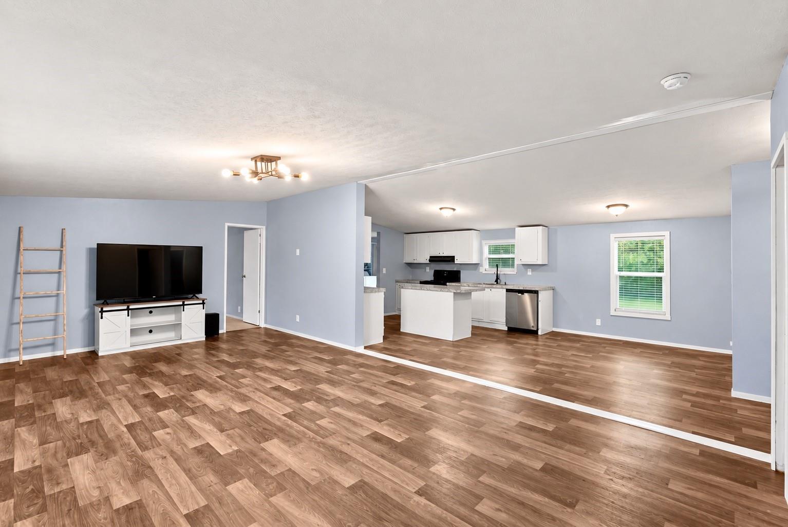139 Malcom Street, Ames, TX 77575 — photo 3