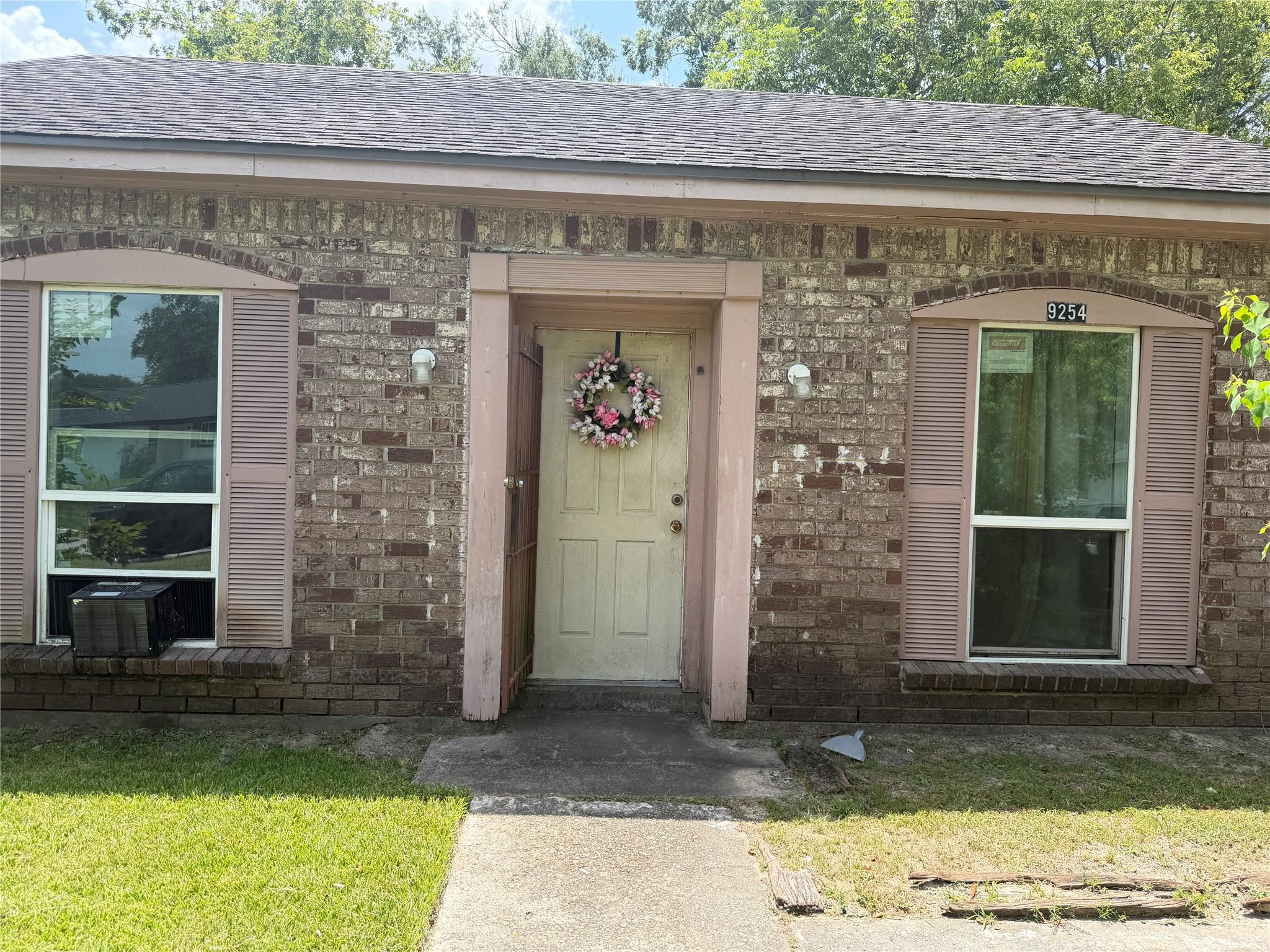 9254 Richland Drive — photo