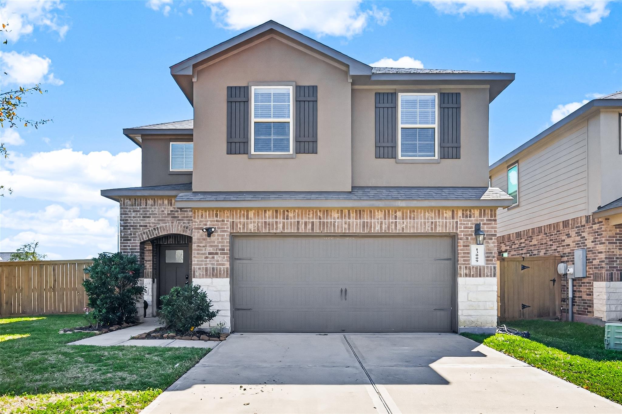 13009 Leisure Cove Drive — photo
