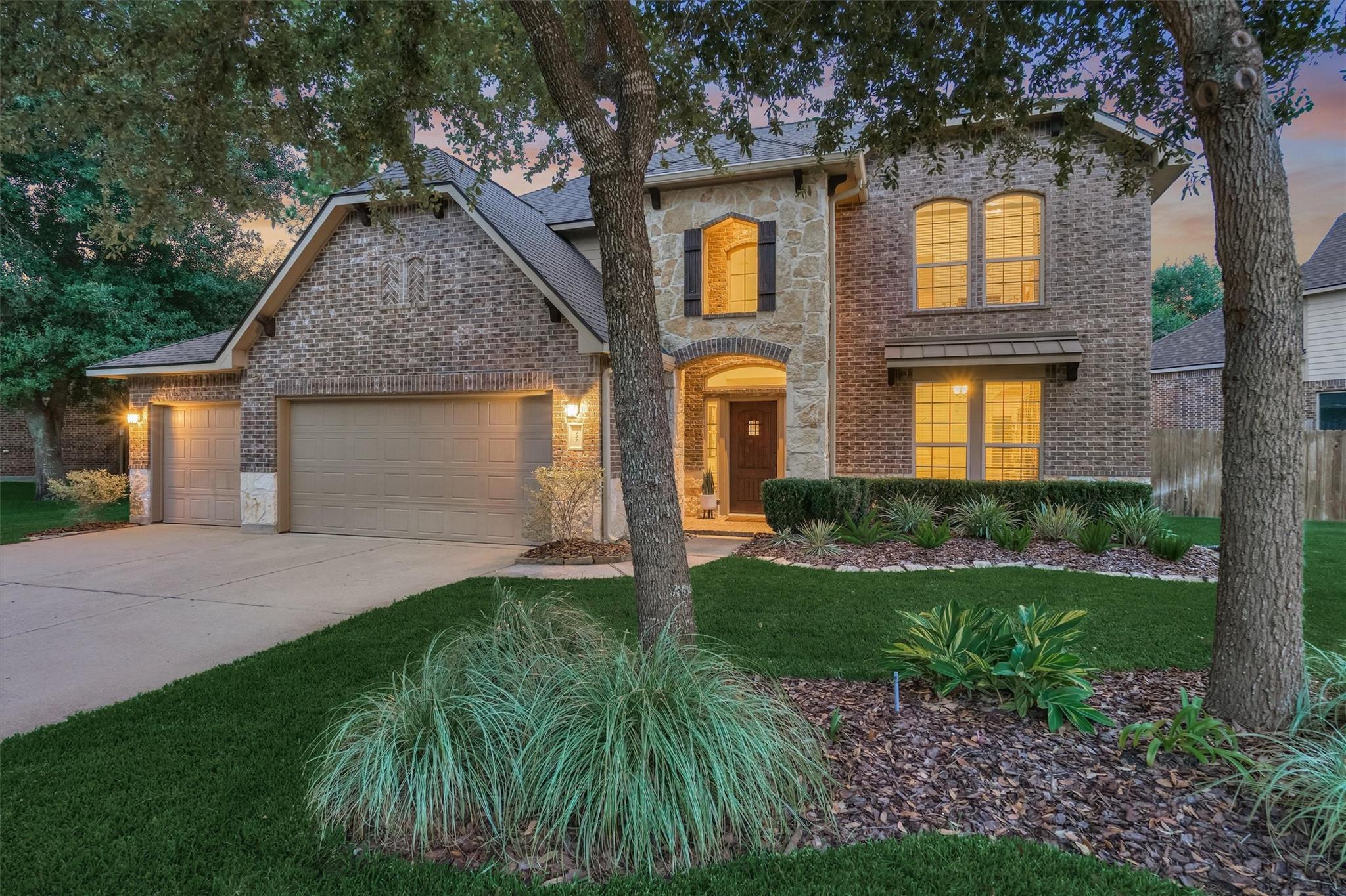 137 Jaxxon Pointe Drive — photo