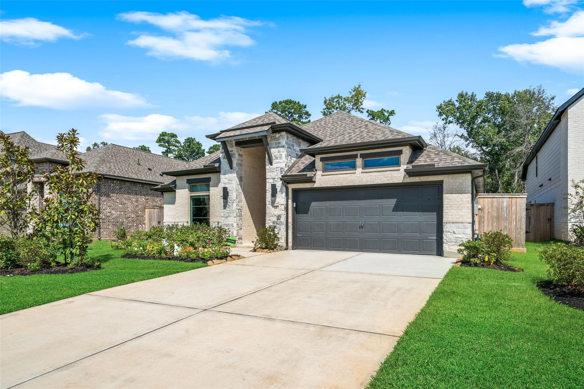 118 Sierra Stream Court — photo