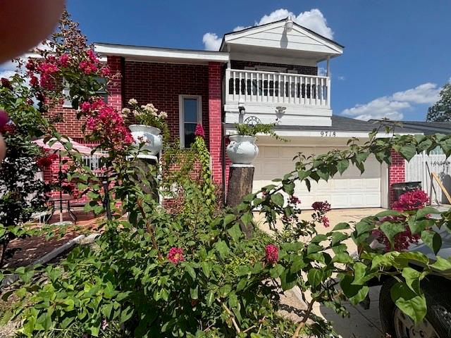 9718 Debbie Lane — photo