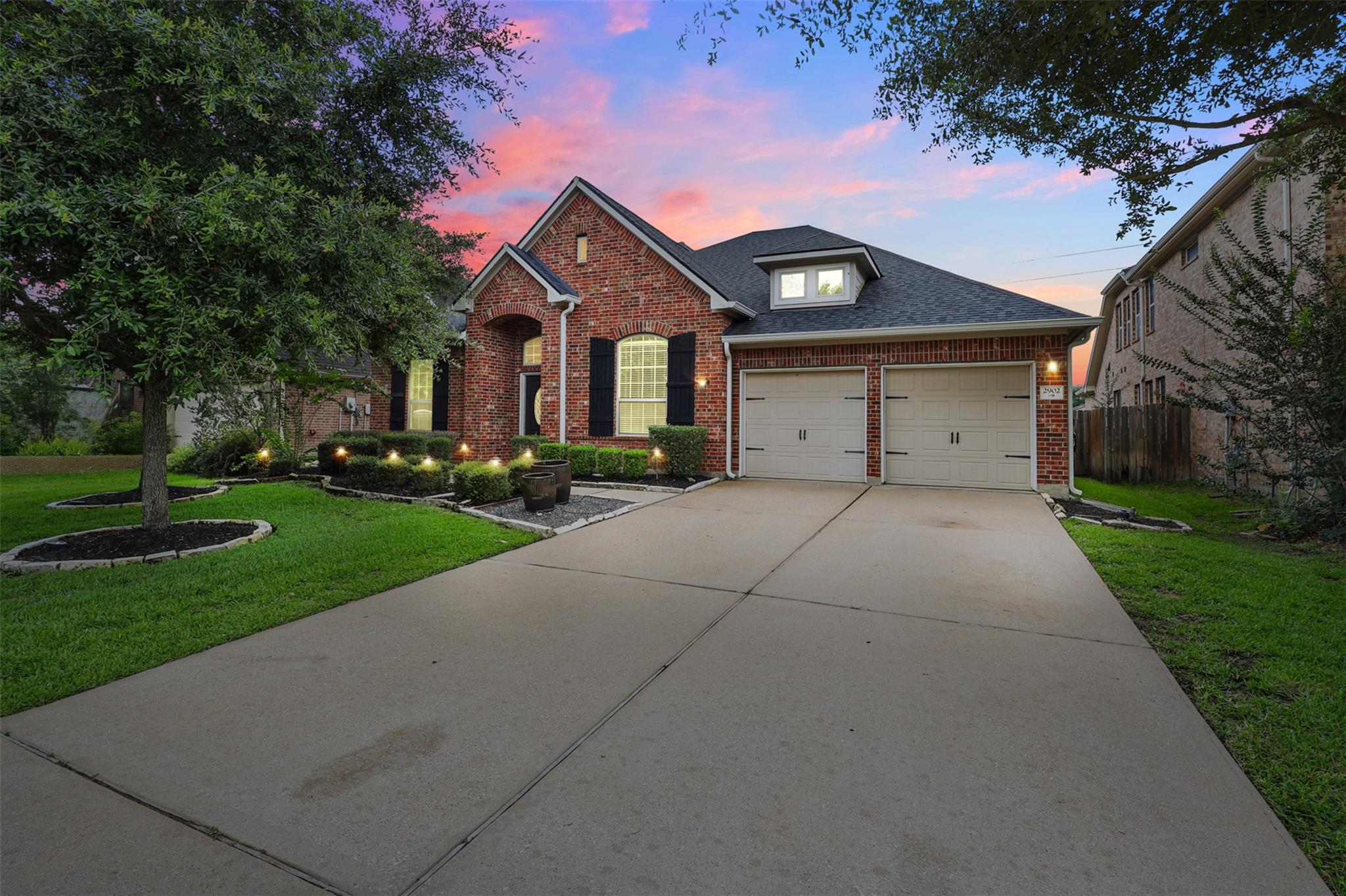 2902 Red Maple Drive — photo